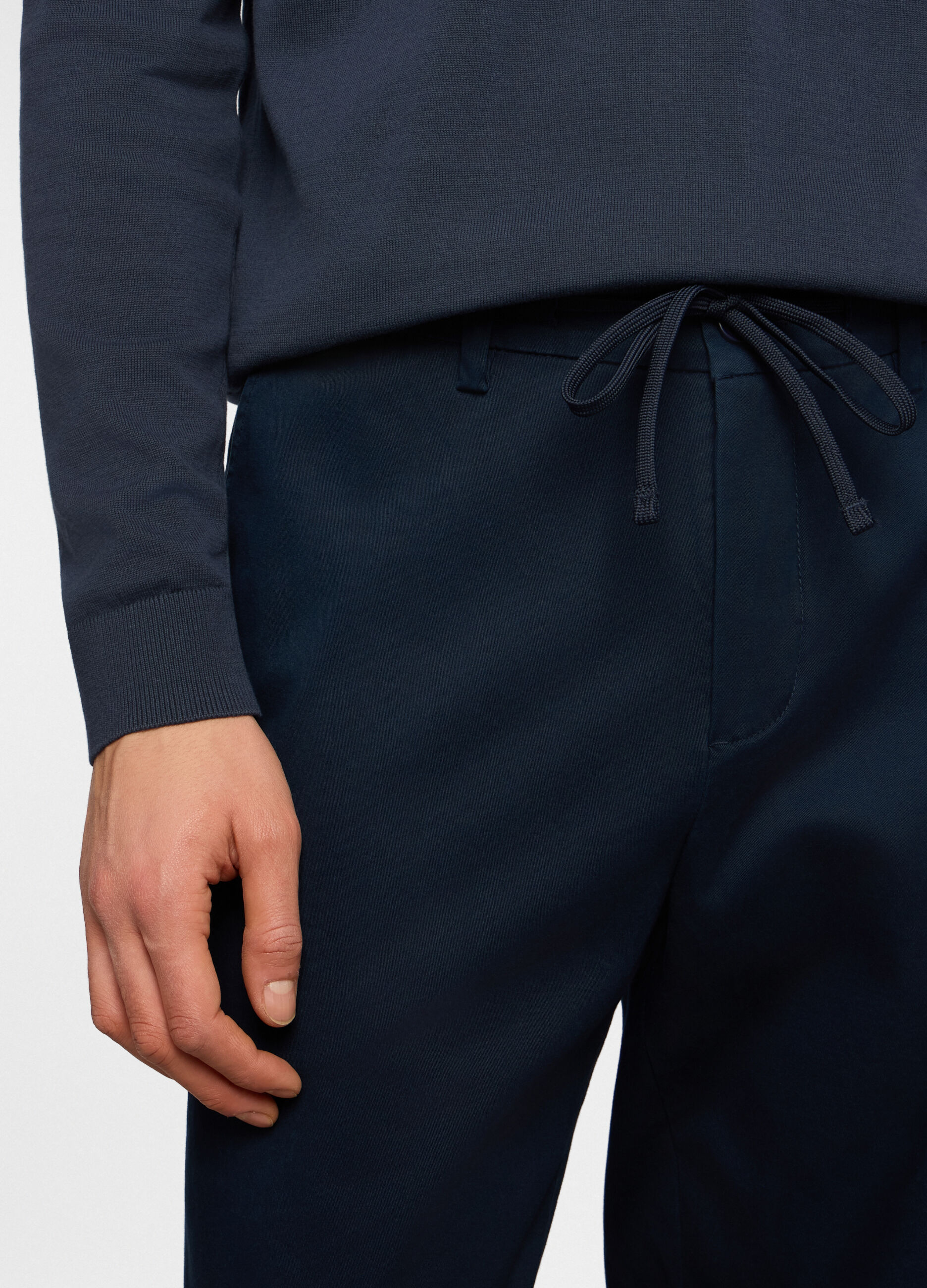 Pantaloni chino relaxed fit in twill di cotone uomo_2