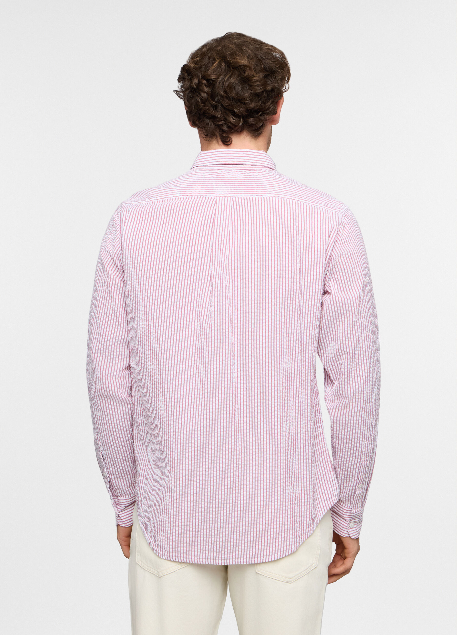 Camicia regular fit in seersucker a righe uomo_1