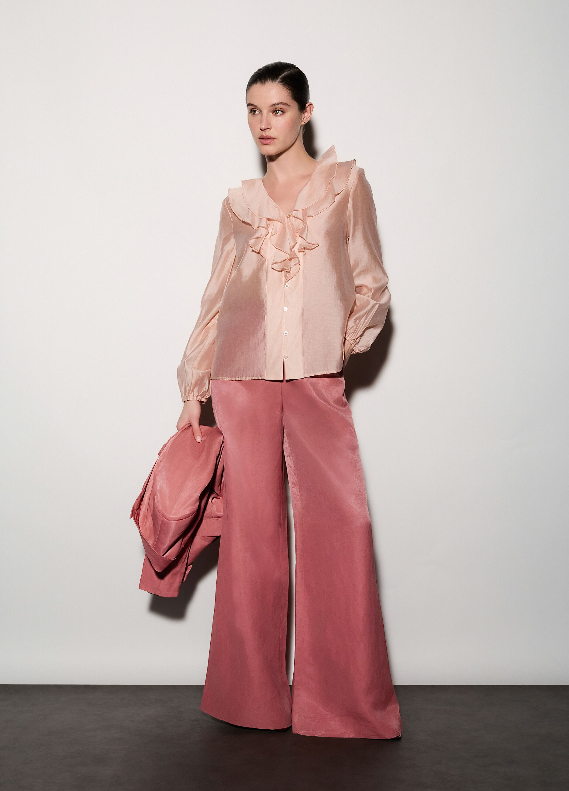 Camicia con scollo a V e rouches donna_0