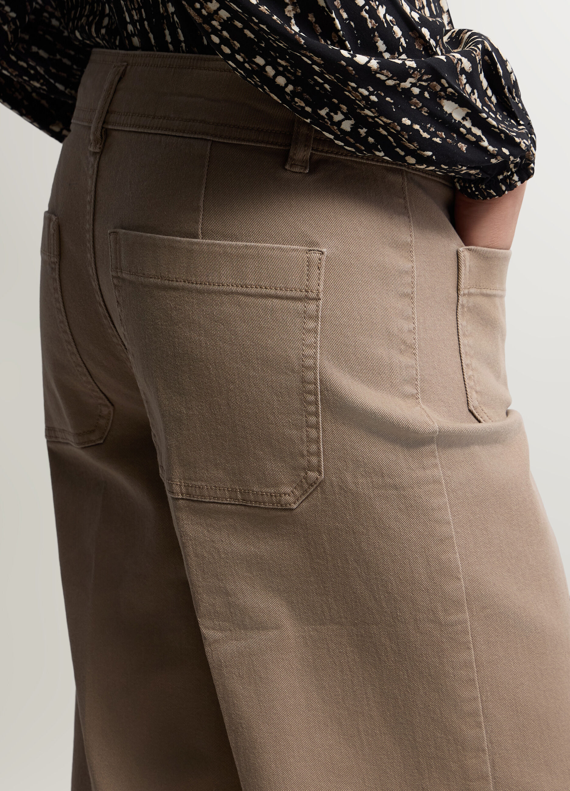 Pantaloni Culotte Fit in denim di cotone stretch donna_3