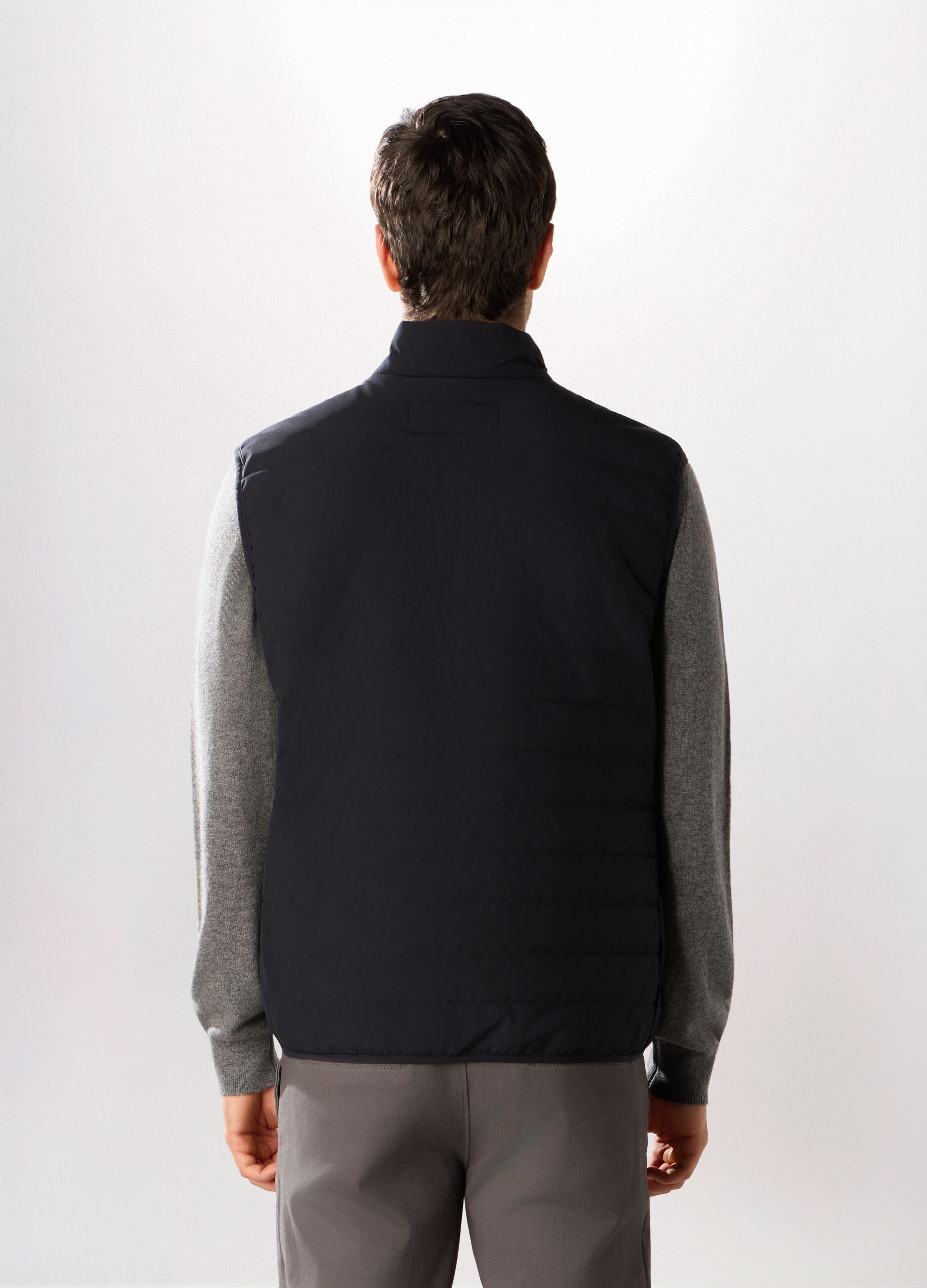 Gilet imbottito in tessuto tecnico uomo_1