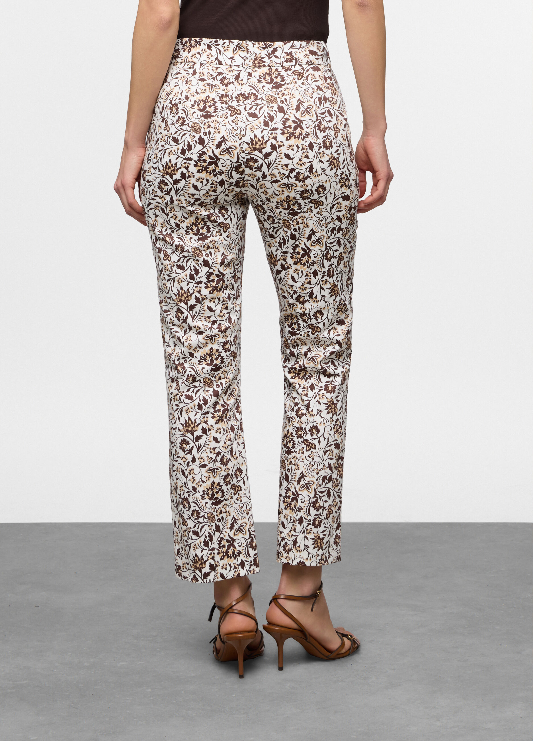Pantaloni flare fit in cotone stretch donna_1