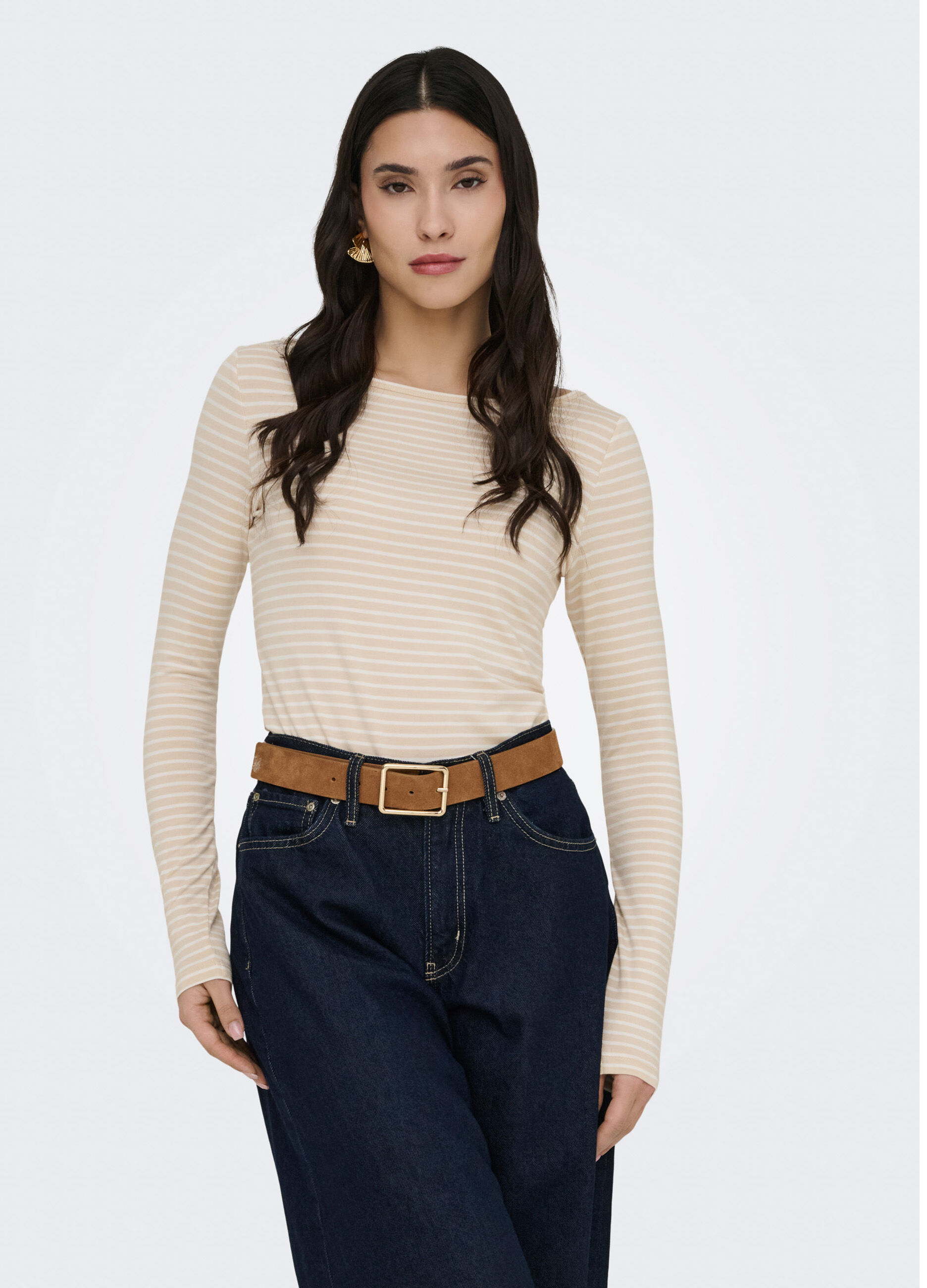 Top regular fit con scollo a barca_0