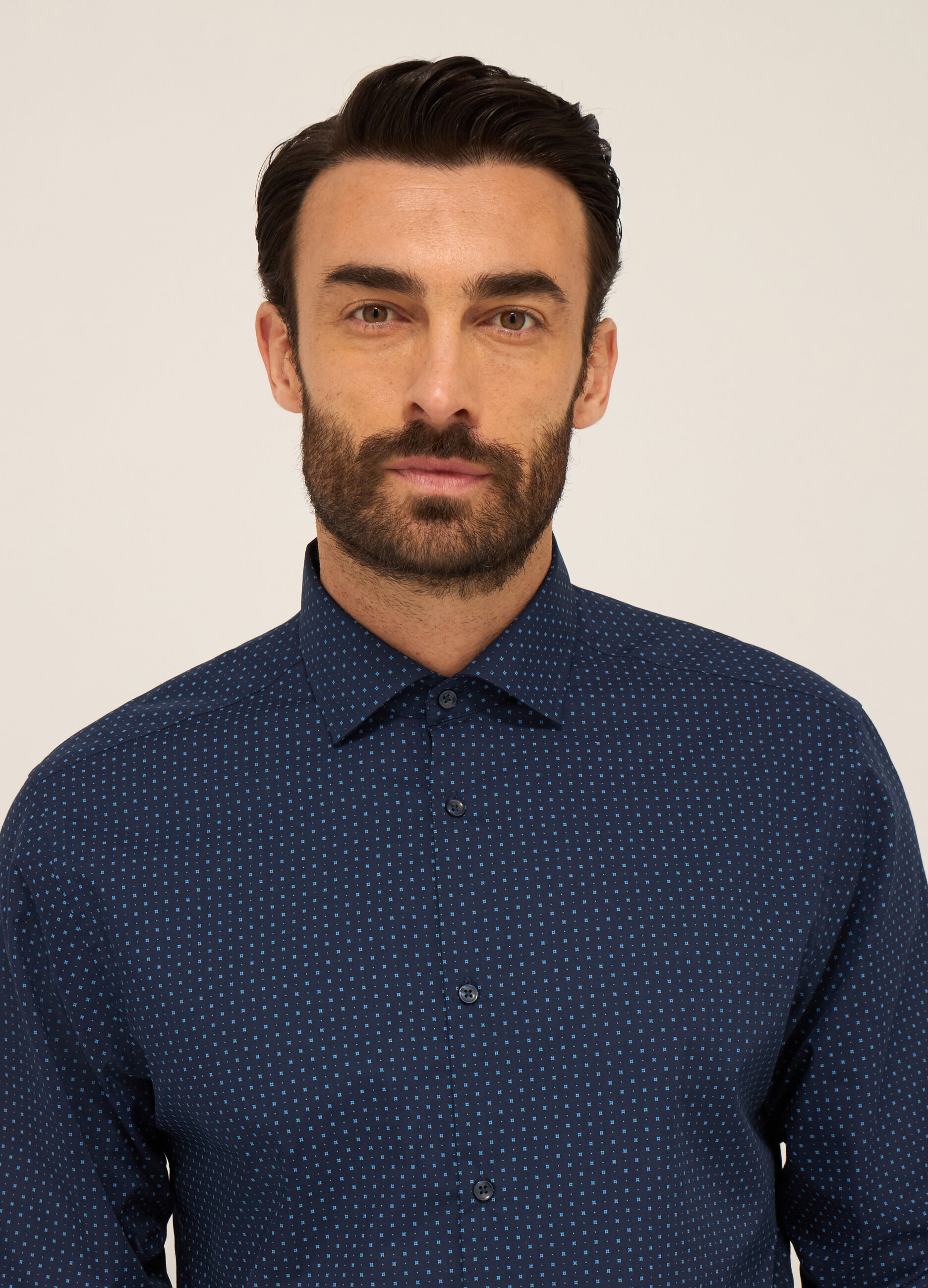 Camicia regular fit in misto cotone a fantasia_2
