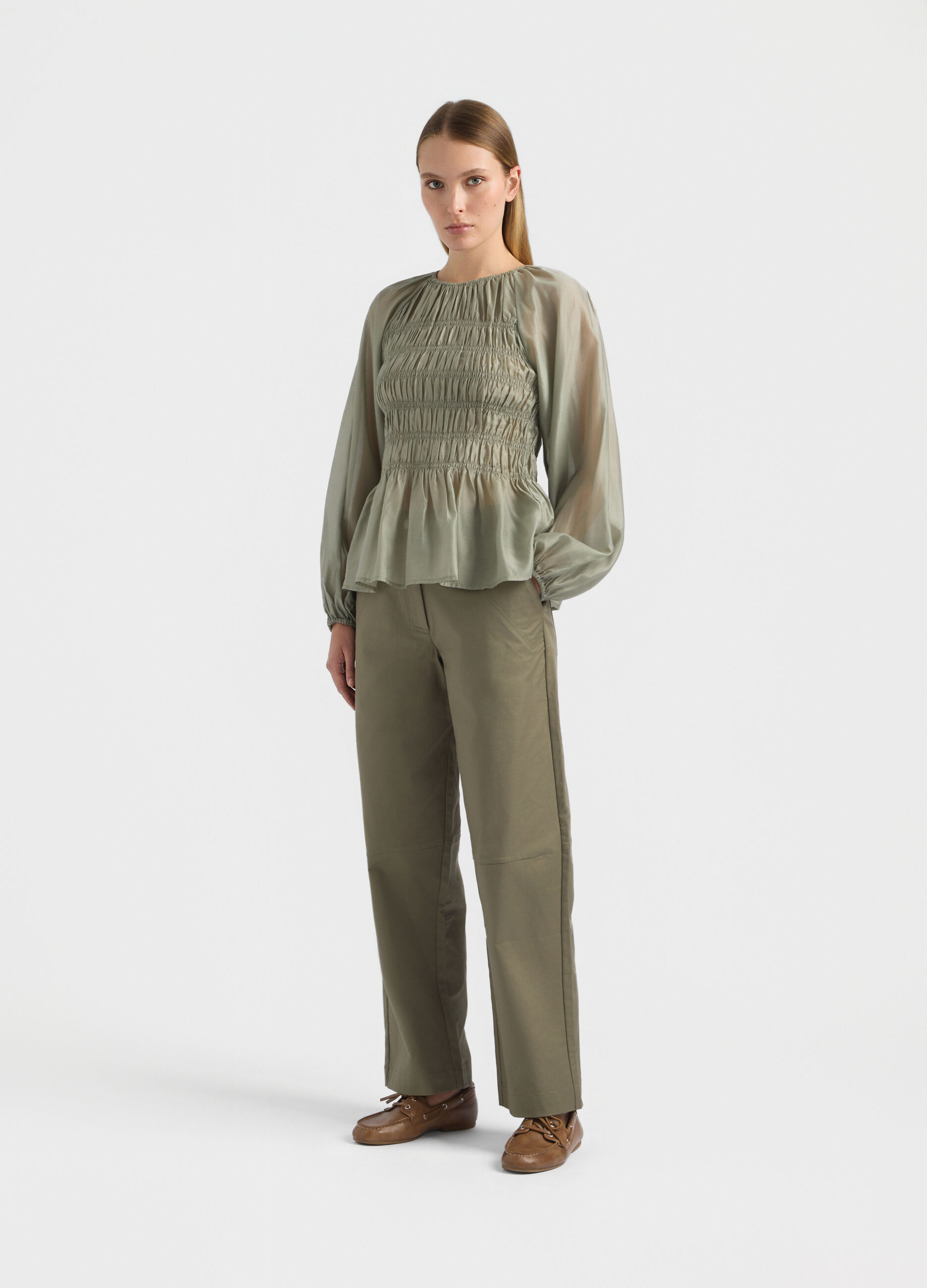 Pantaloni Fit Regular in Twill di cotone stretch donna_0