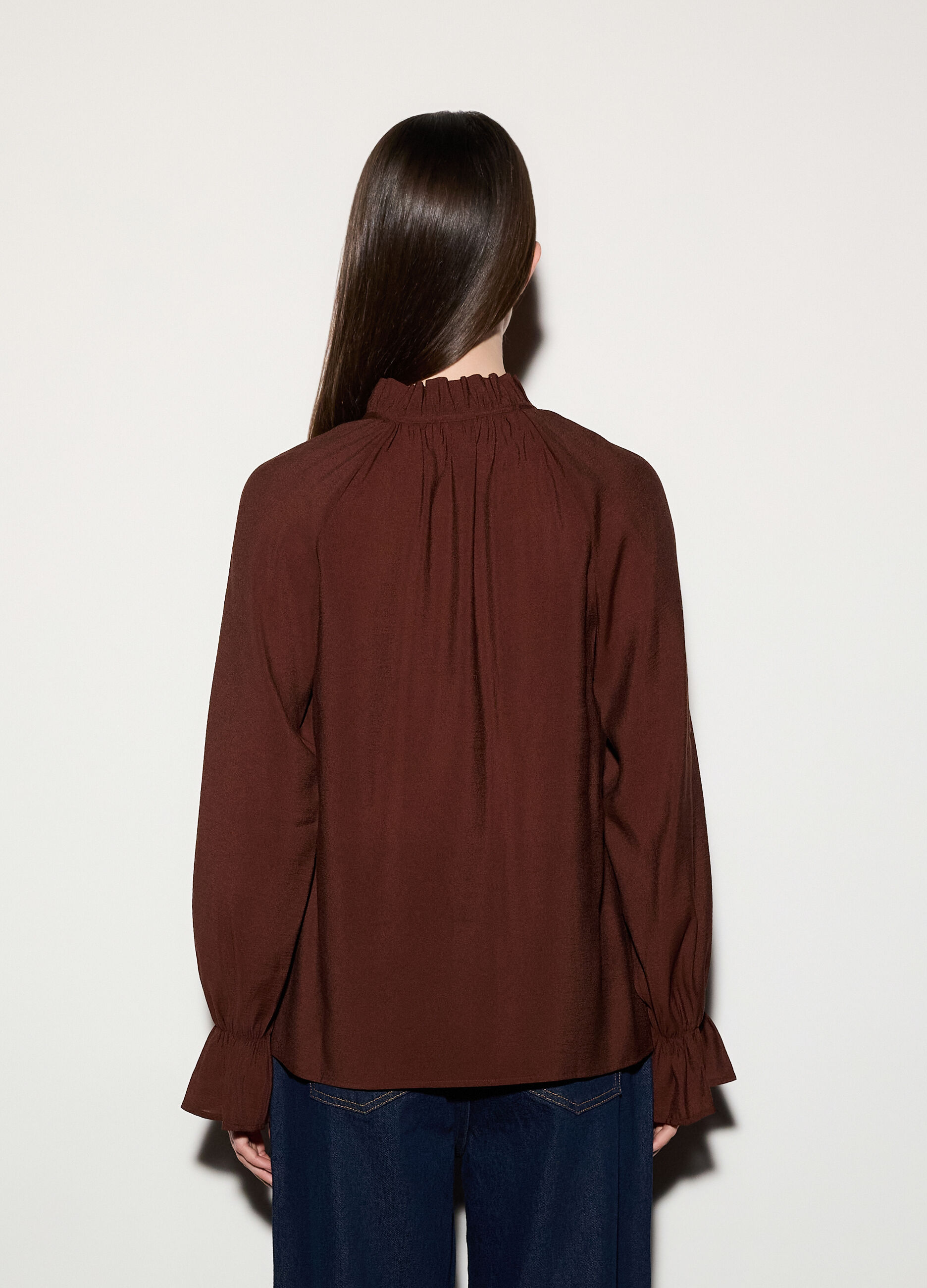 Blusa con scollo a goccia donna_2