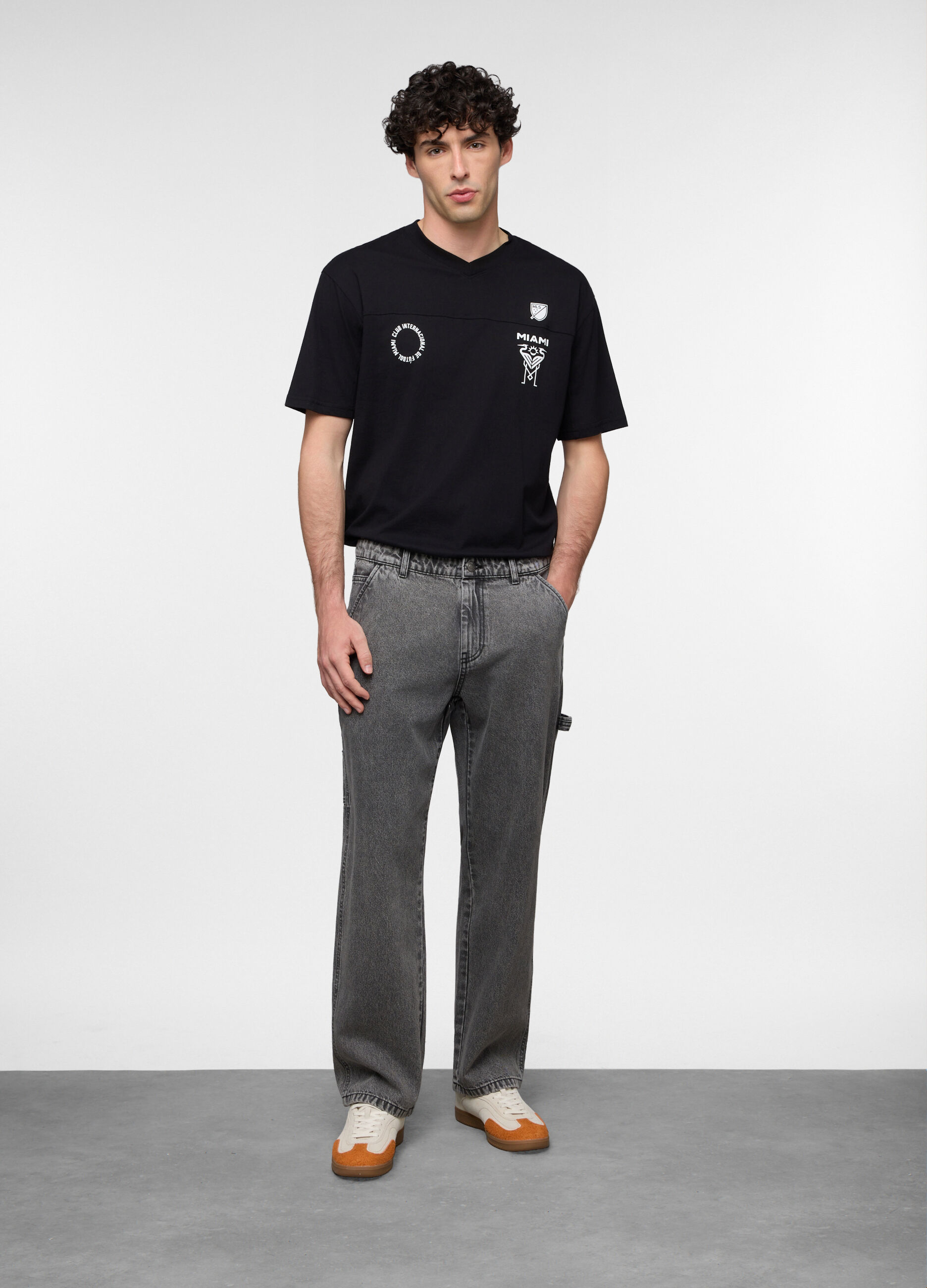 Jeans comfort fit in denim di puro cotone uomo_0