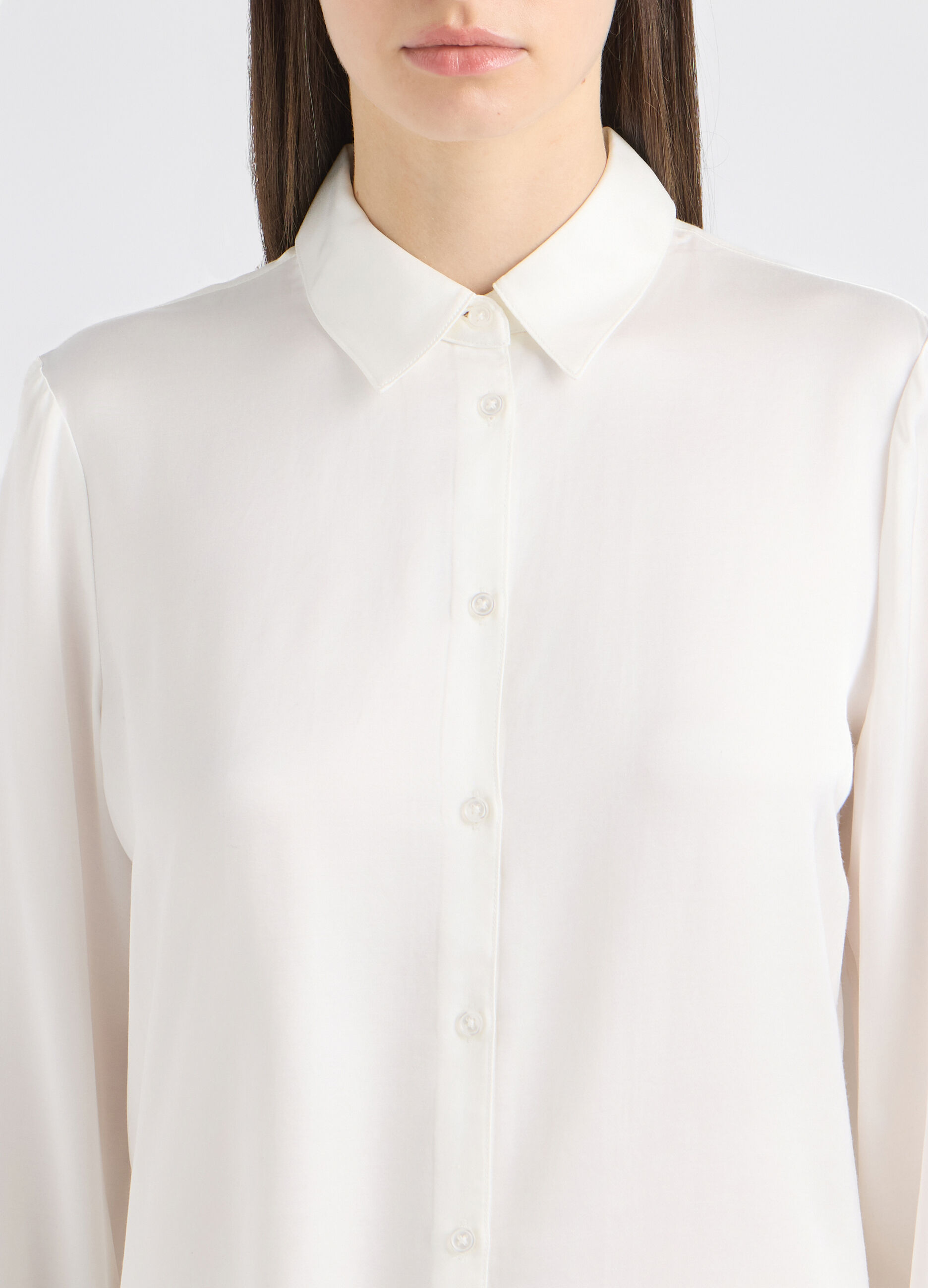 Camicia Fit Regular con colletto alla francese in raso di pura viscosa donna_3
