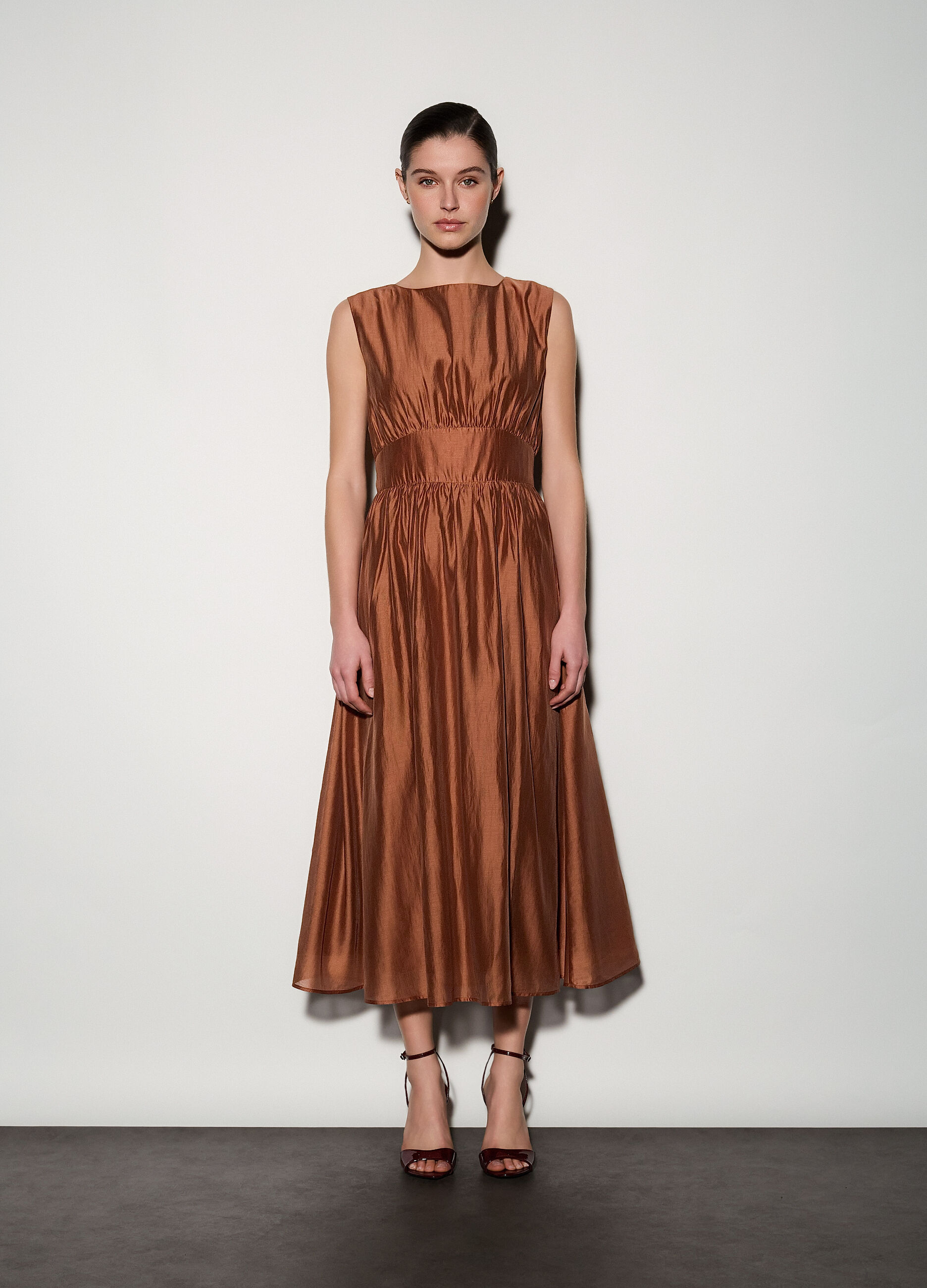 Abito lungo in raso donna_1