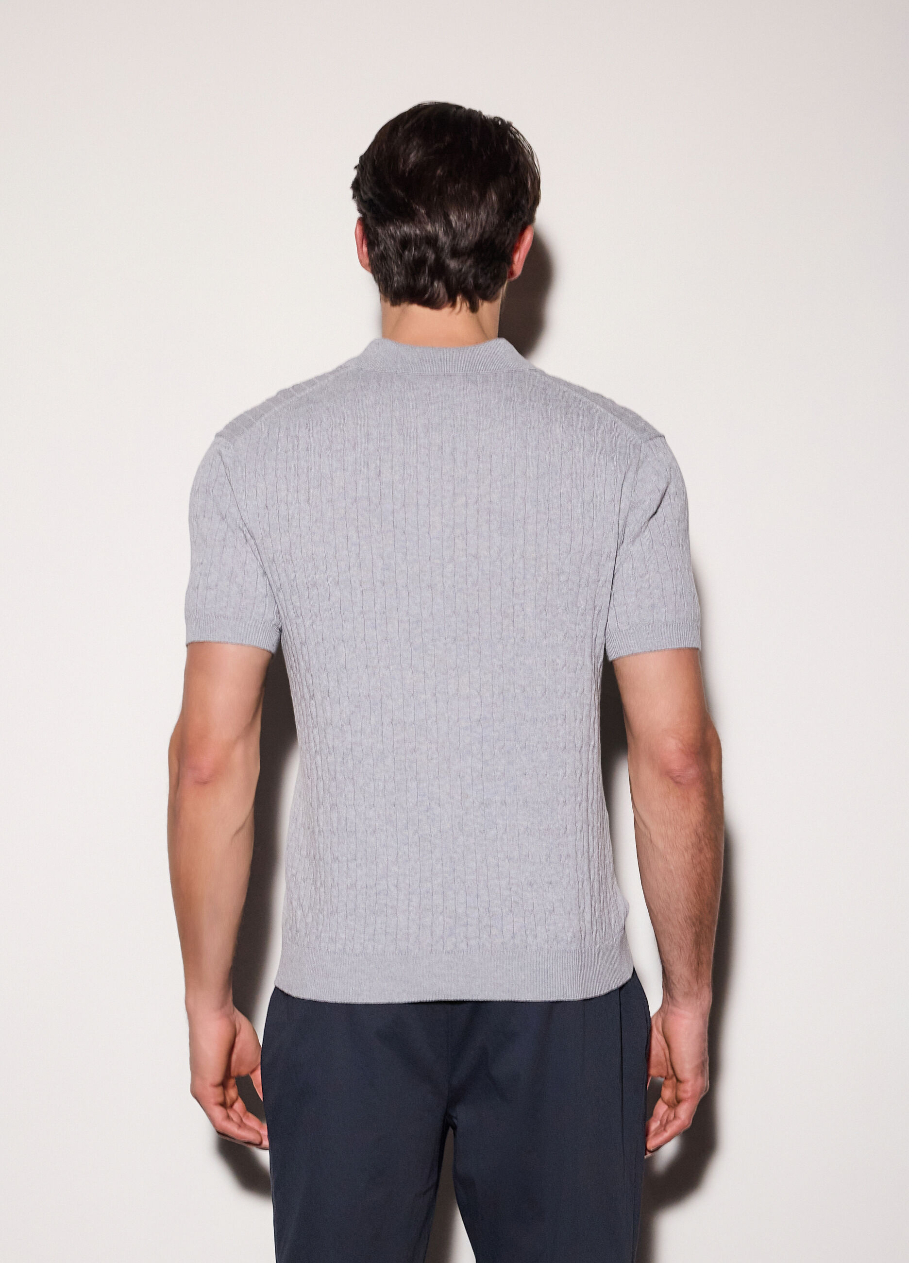 Polo a maniche corte in maglia a treccia uomo_1