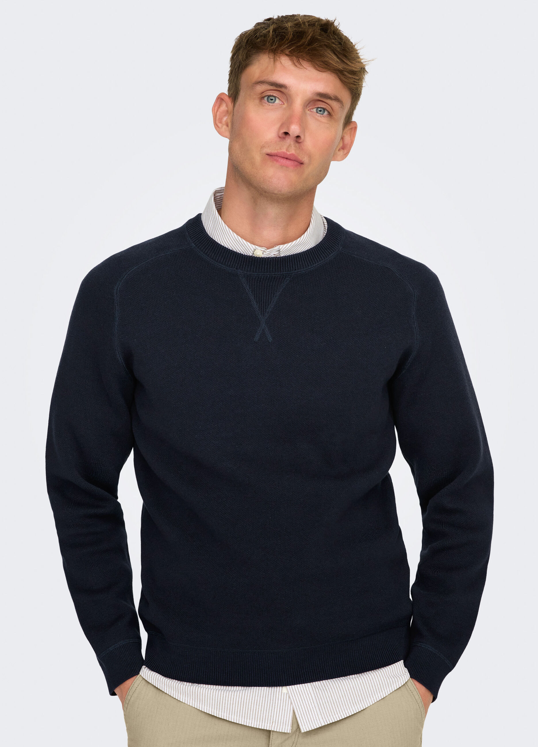 Felpa girocollo con spalla raglan uomo_3