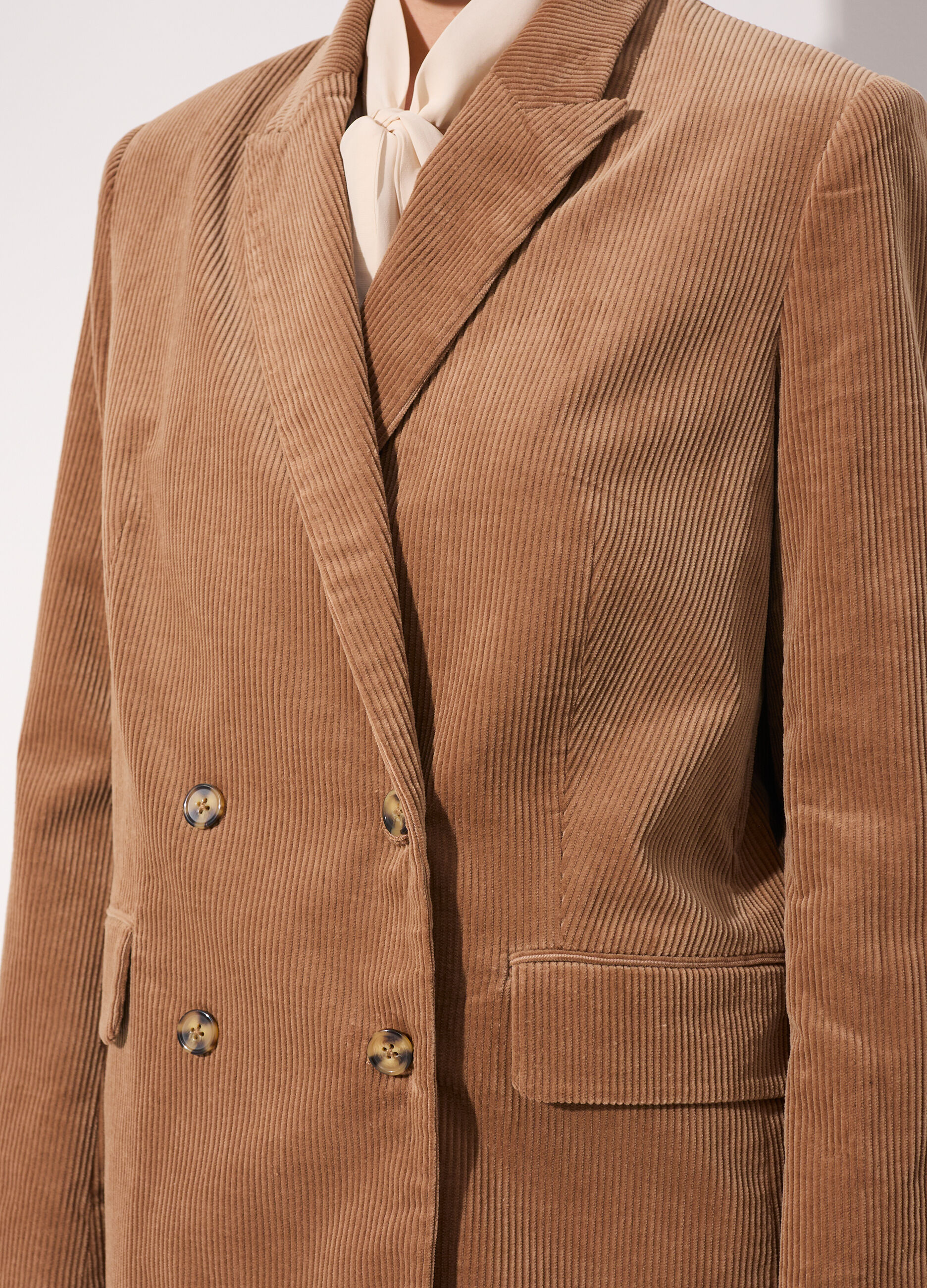 Blazer doppiopetto in velluto corduroy di puro cotone donna_3