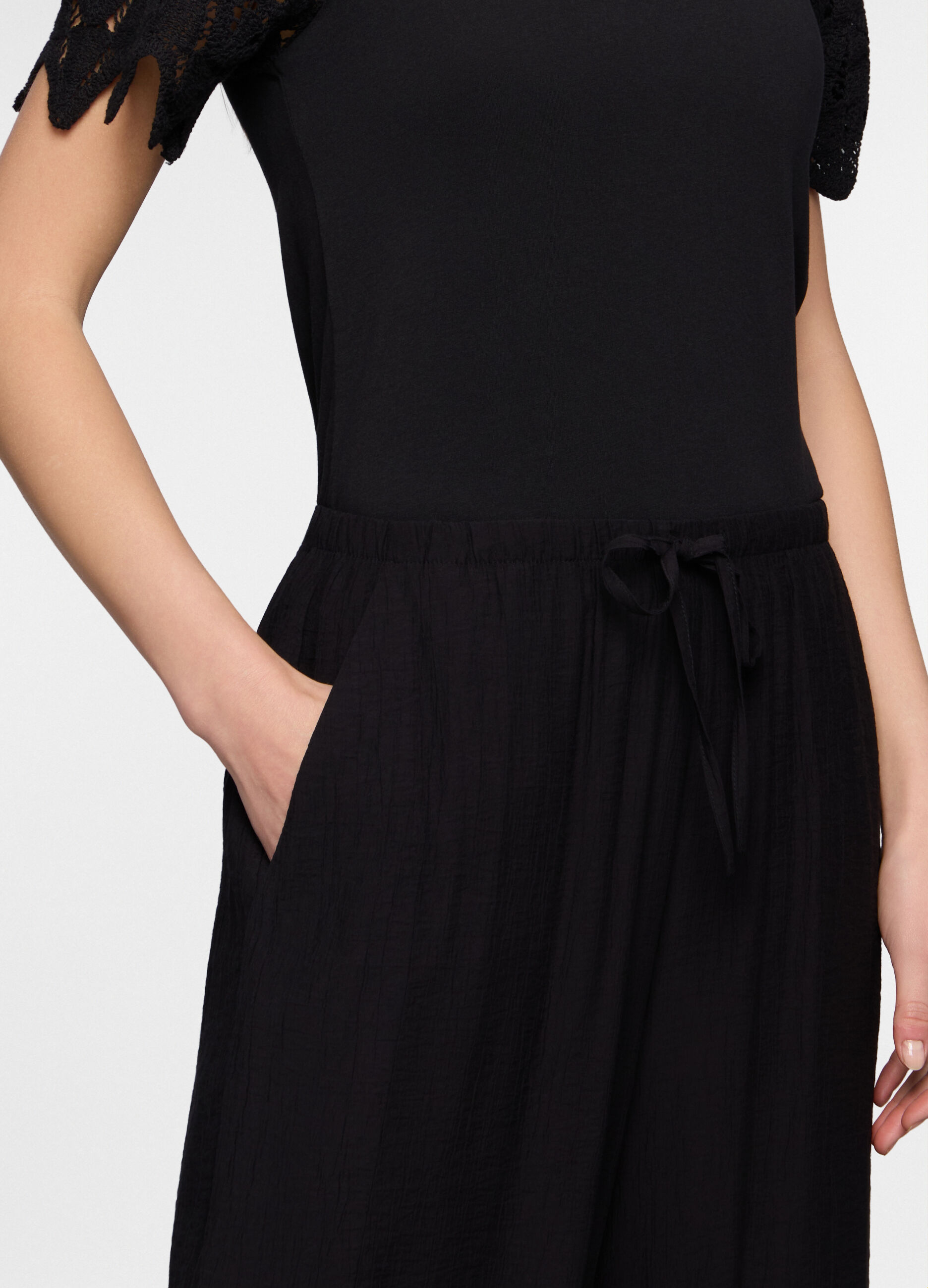 Pantaloni confort fit donna_2