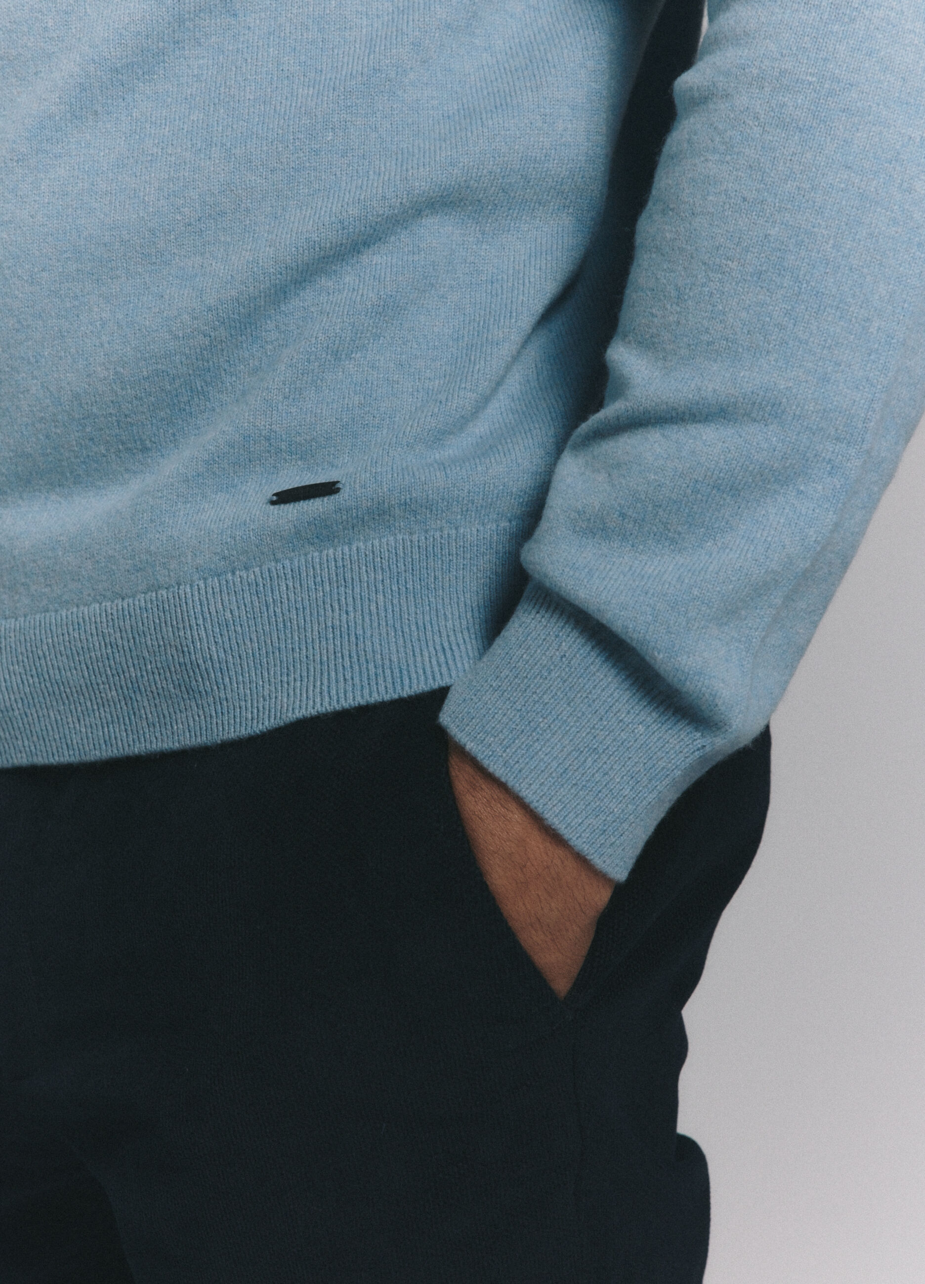 Maglione a collo alto in lambswool uomo_4