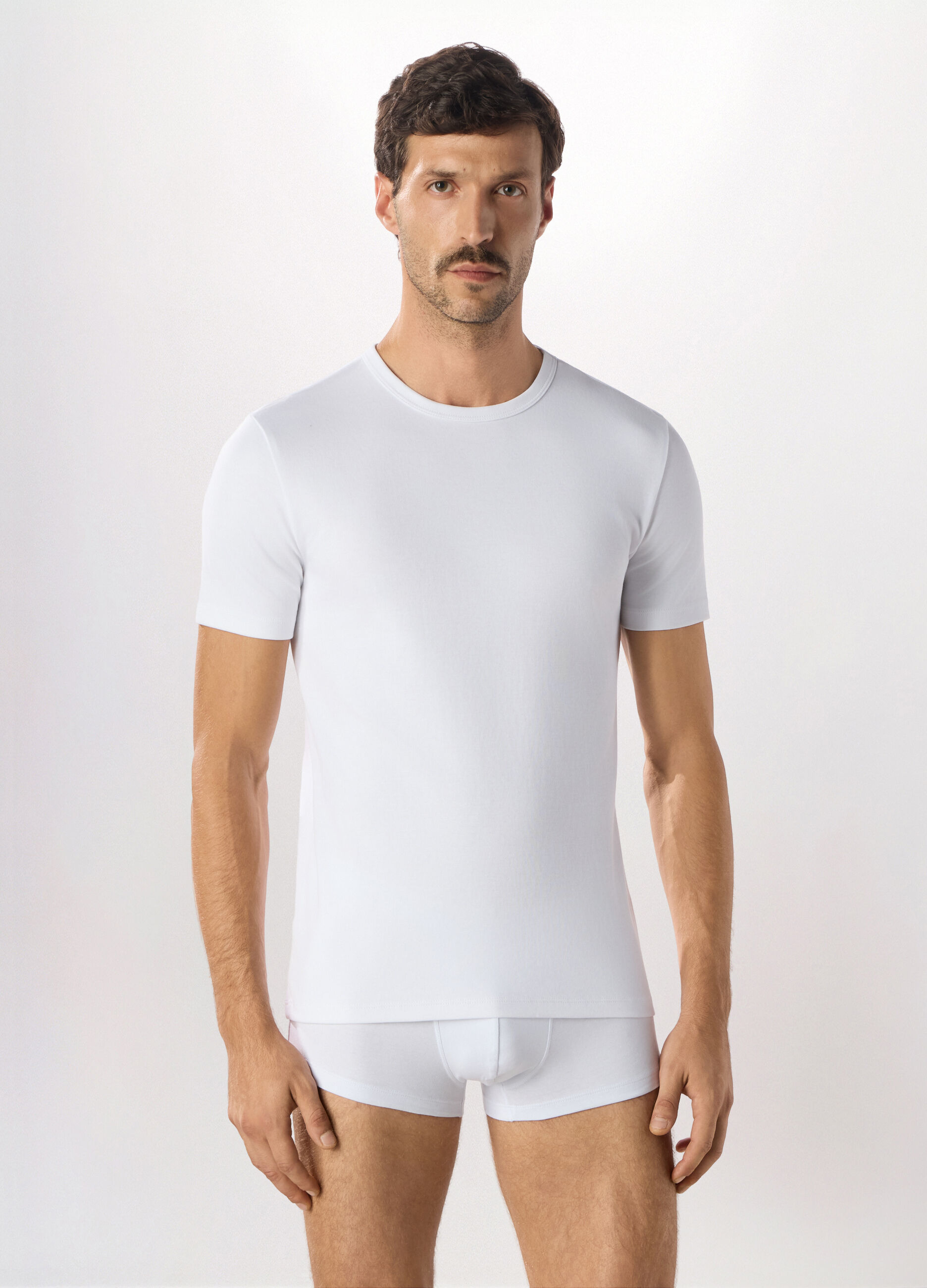 Maglietta intima girocollo in puro cotone uomo_0