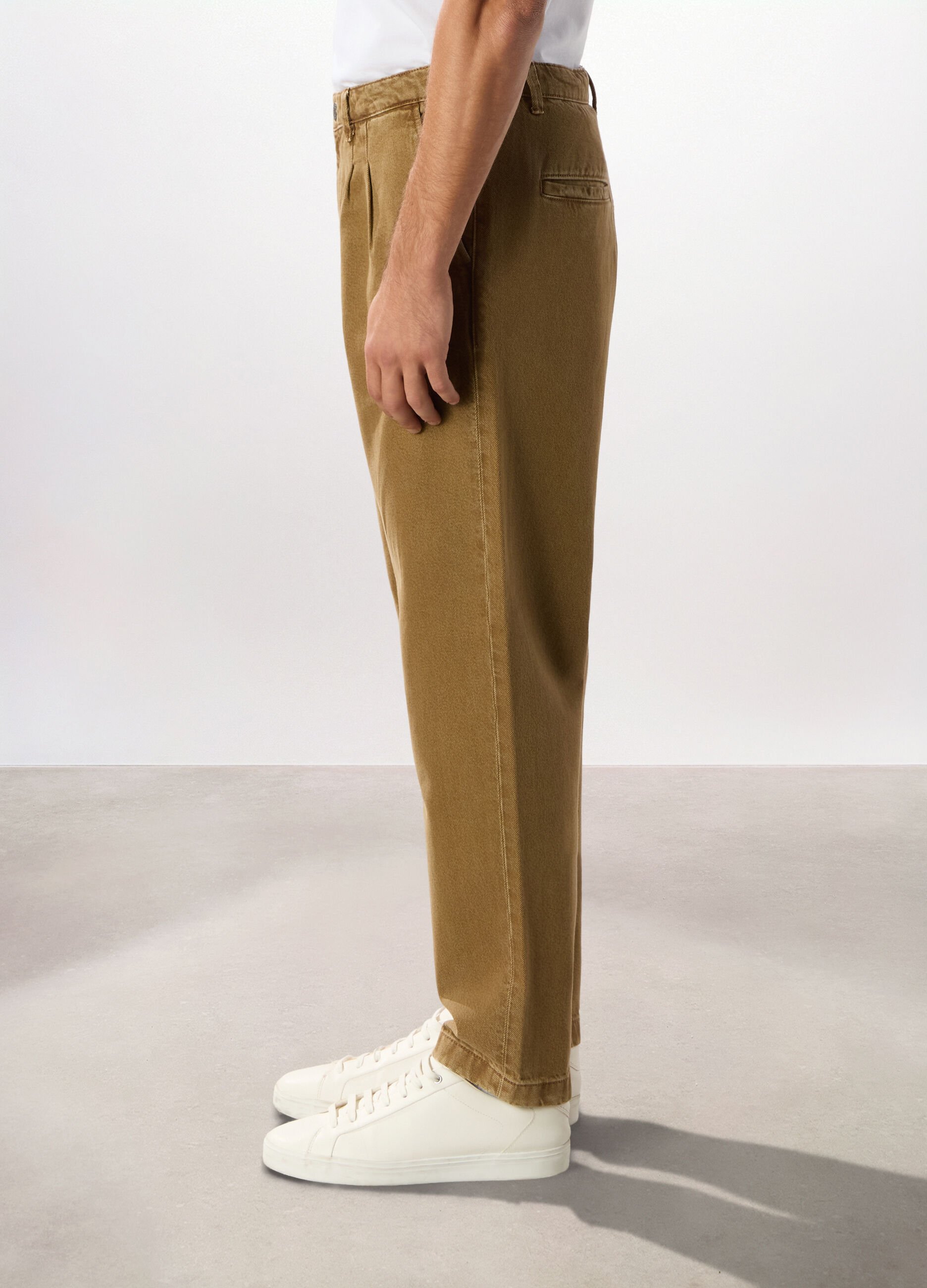 Pantalone chino oversize in denim di cotone uomo_2