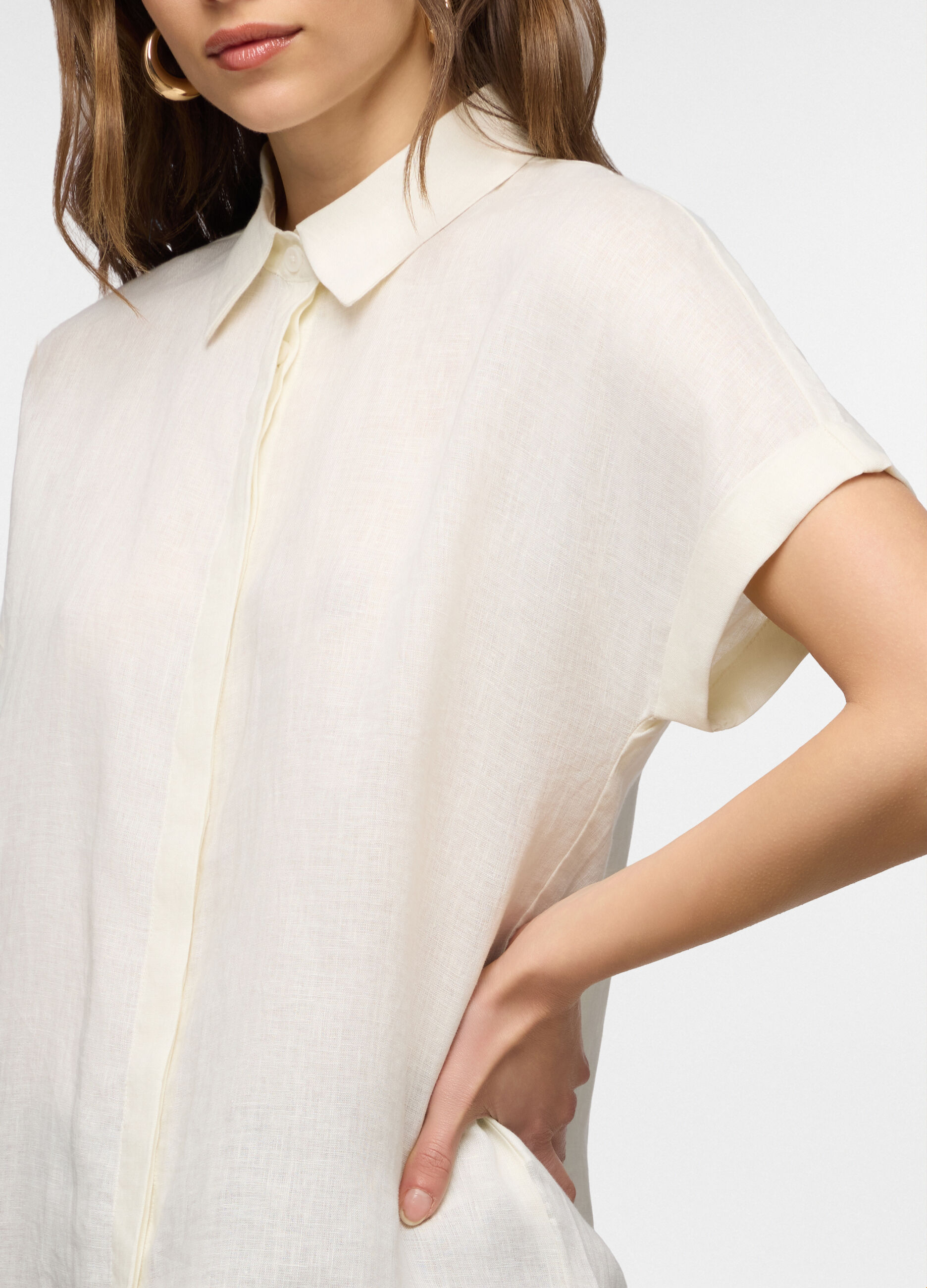 Camicia Fit Regular con colletto alla francese in puro lino donna_2