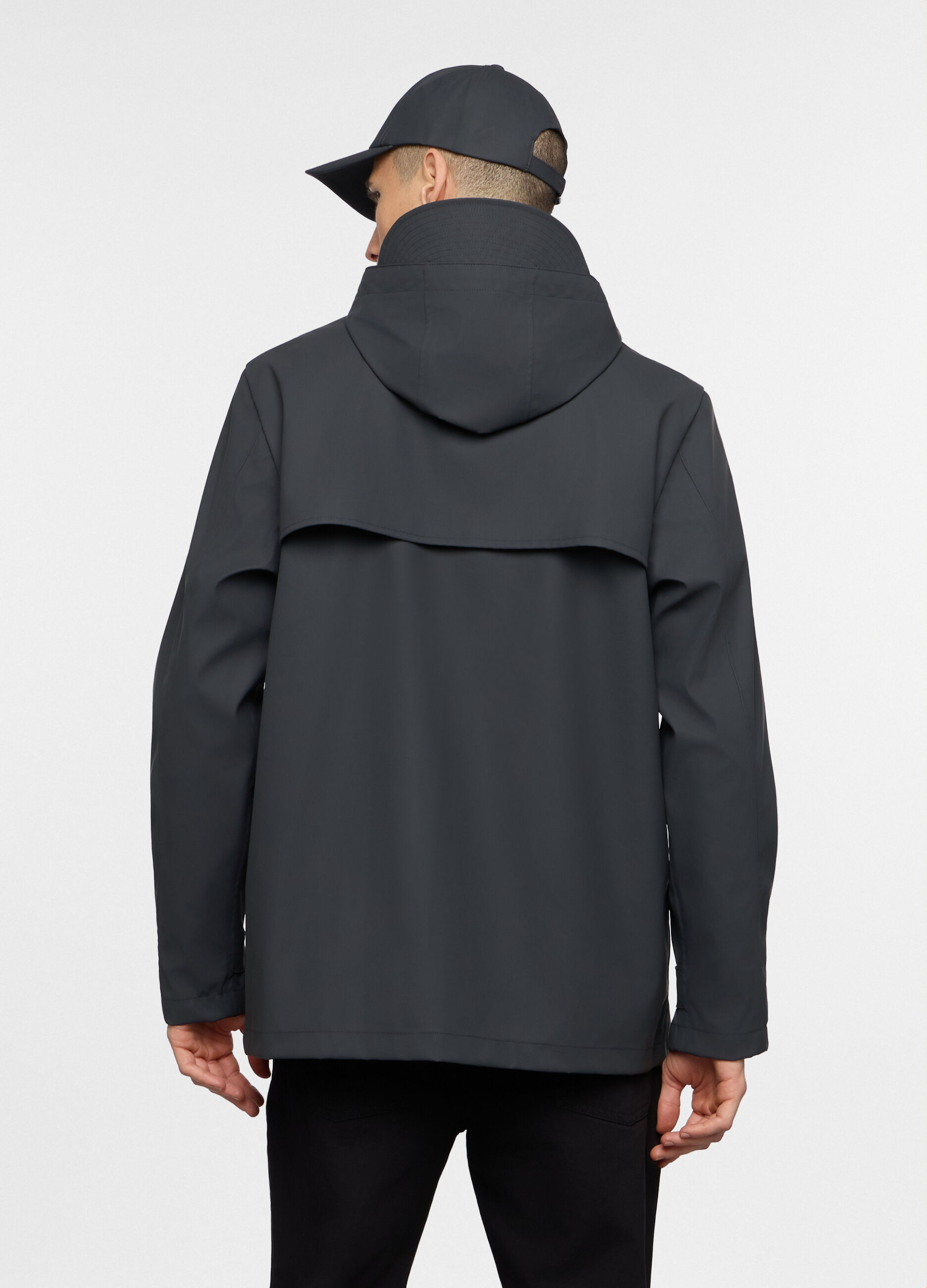 Giacca a vento con cappuccio uomo_1