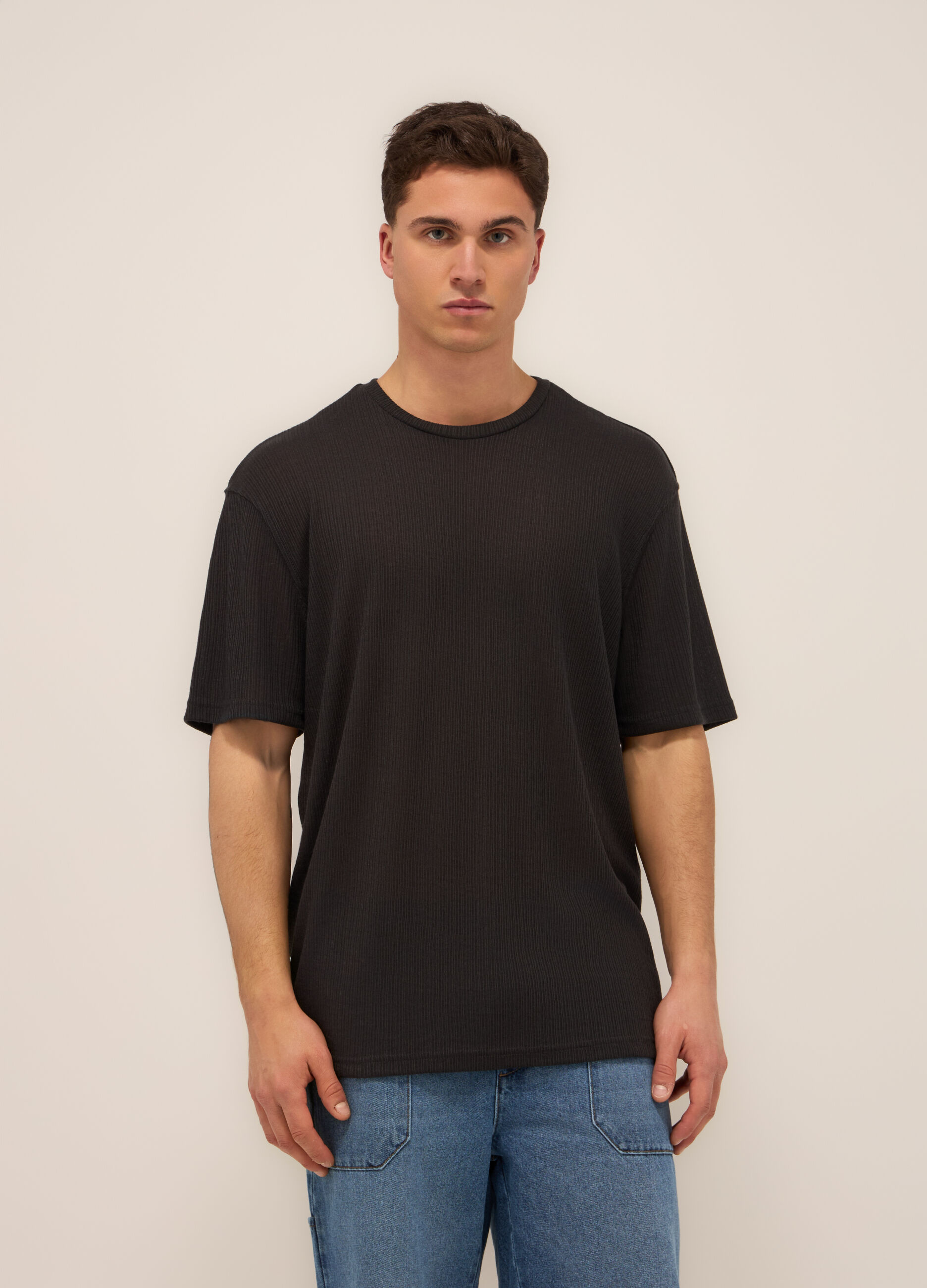 T-shirt girocollo a costine uomo_0