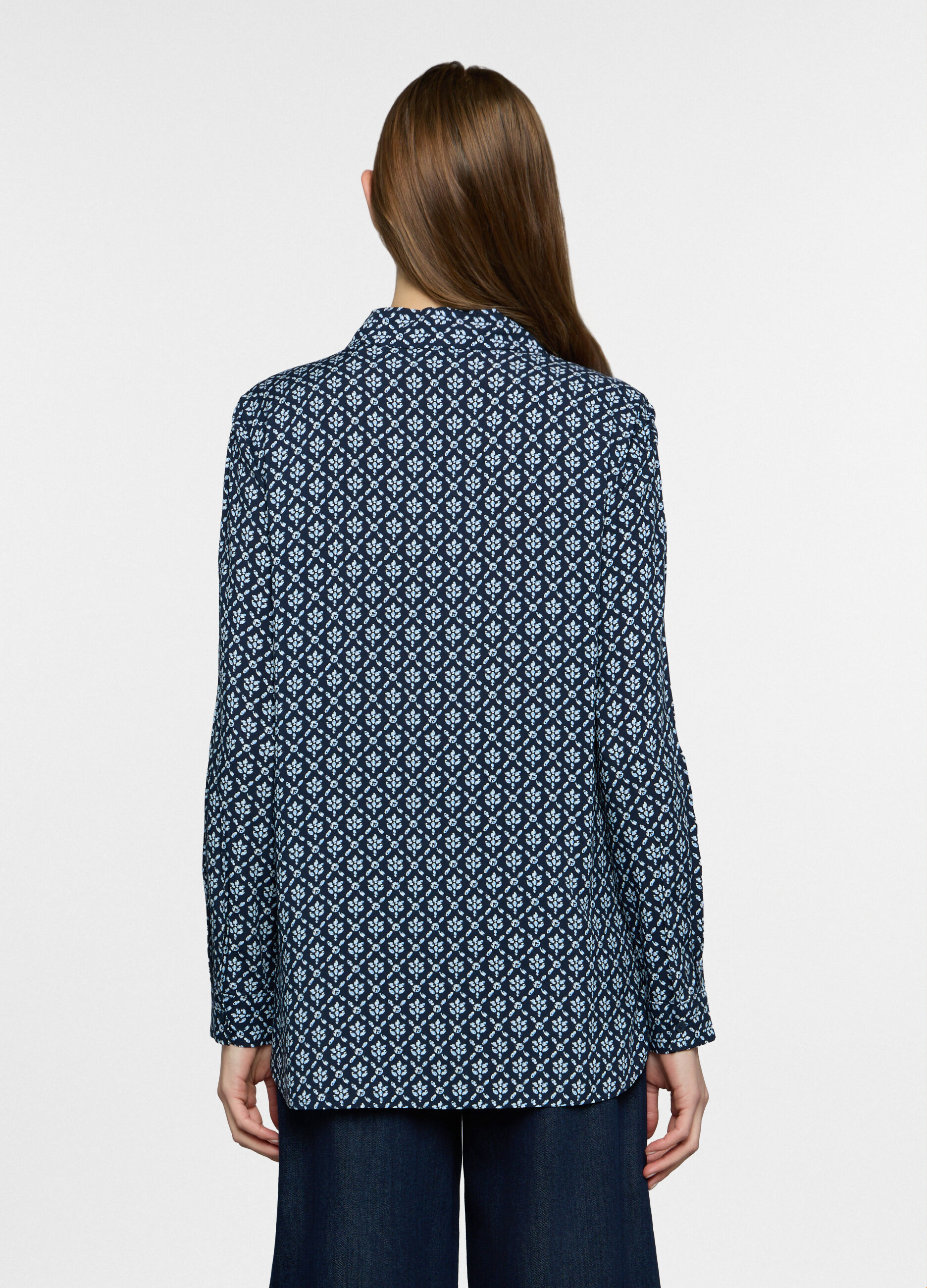 Blusa regular fit in pura viscosa con scollo a V donna_1