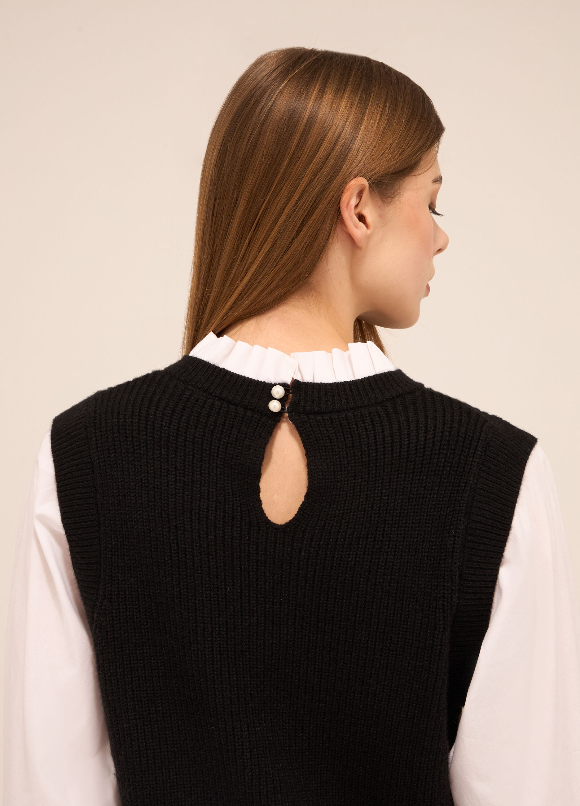 Tricot smanicato misto viscosa con inserto camicia donna_2