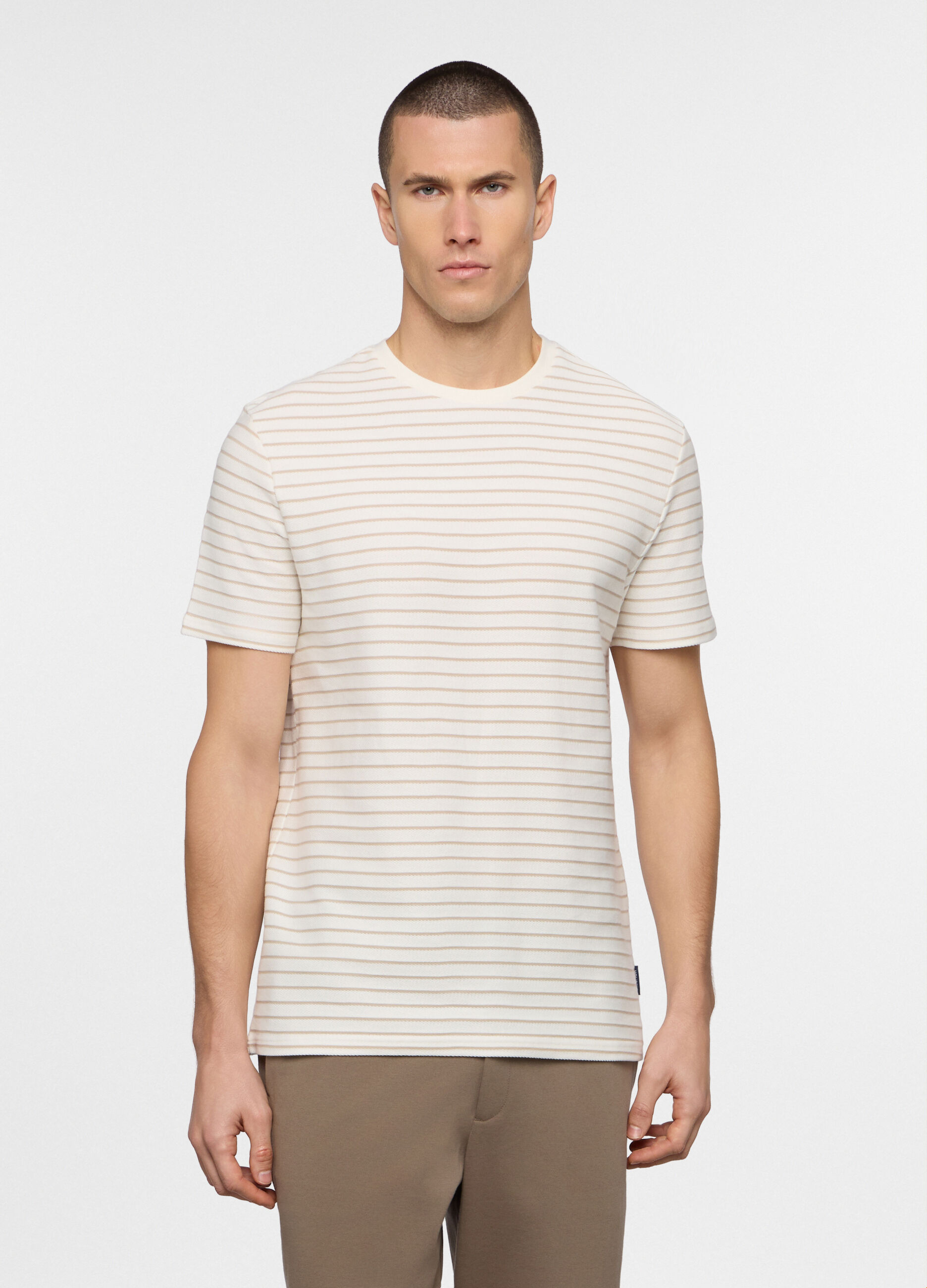 T-shirt in cotone a righe uomo_0