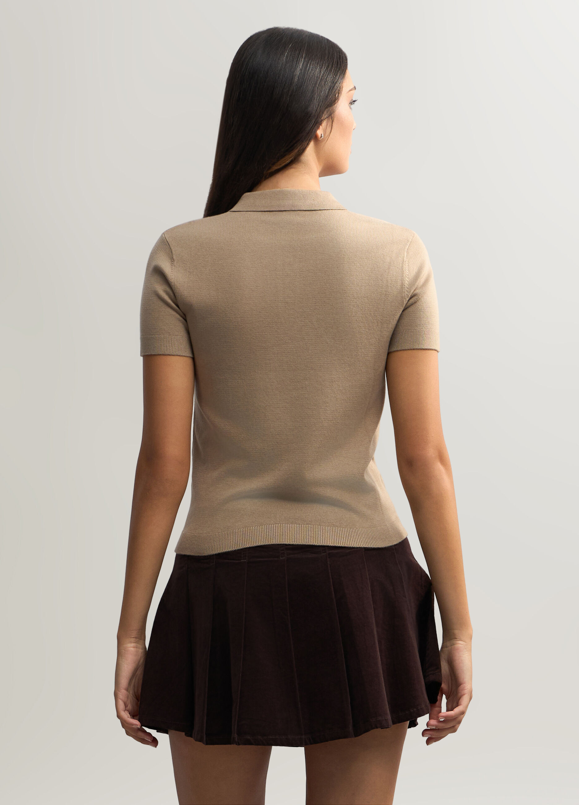 Maglia con colletto polo stretch donna_1
