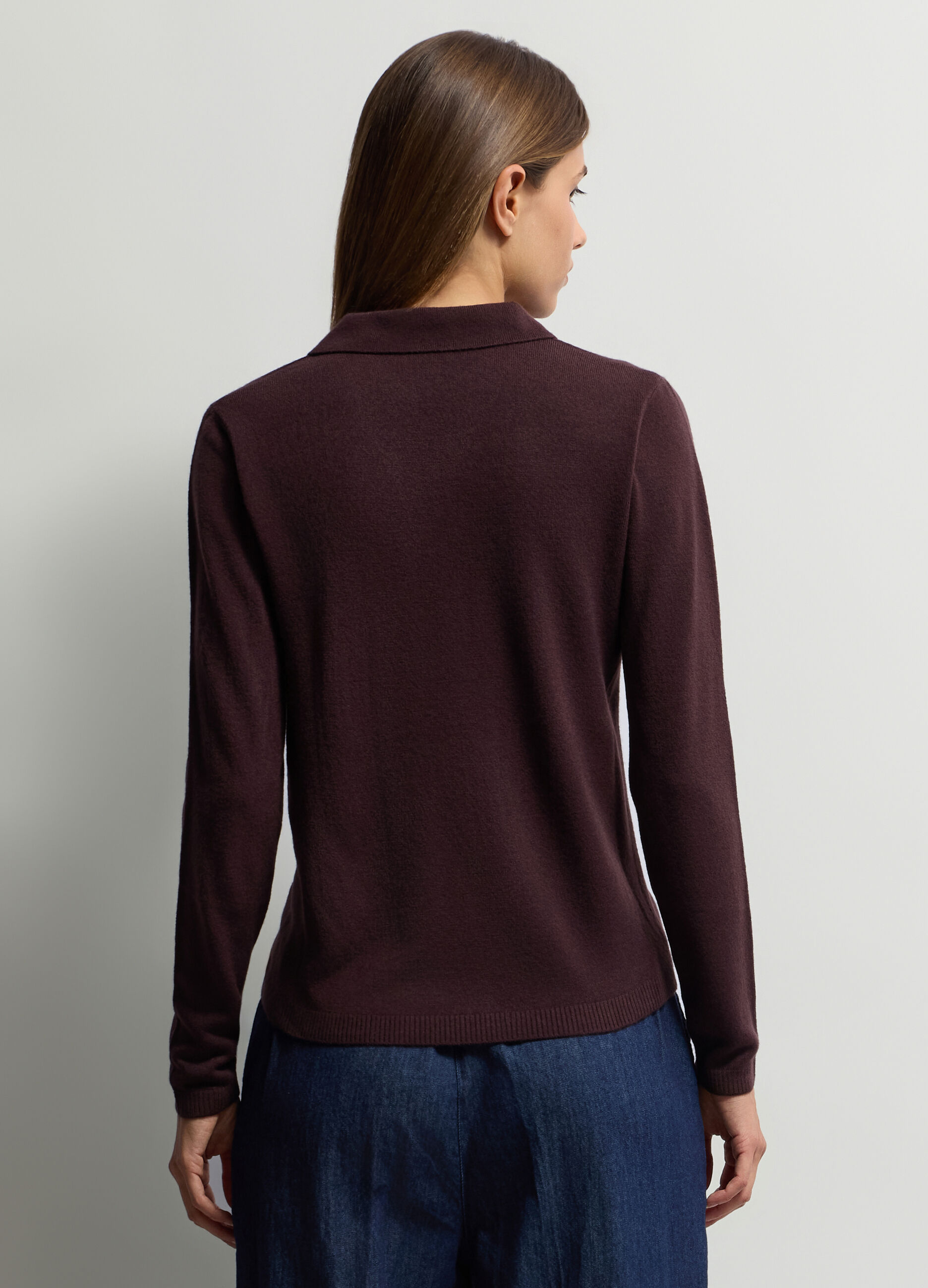 Maglia con scollo a V in costina donna_1
