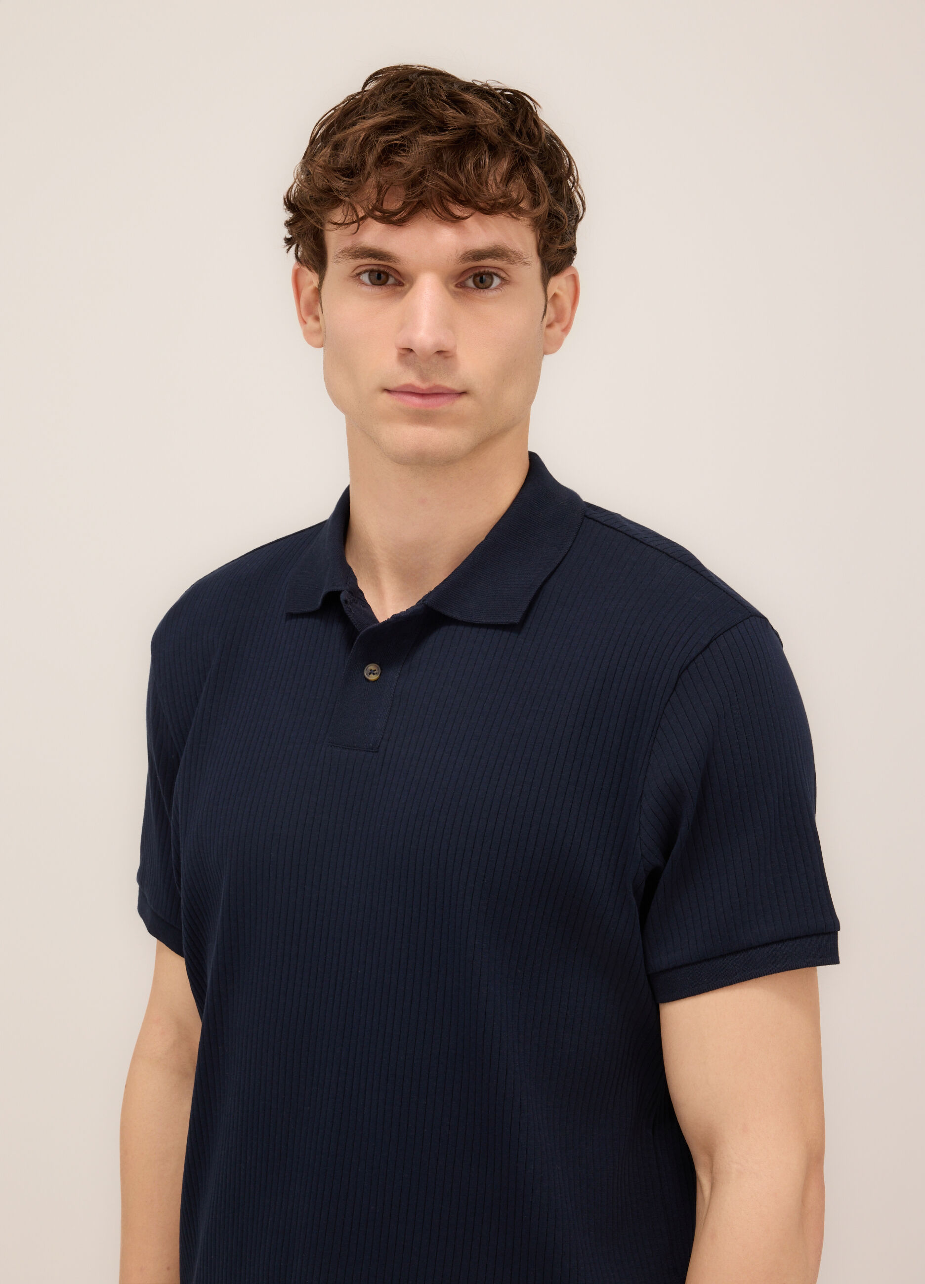 Polo a maniche corte in interlock di cotone stretch uomo_2
