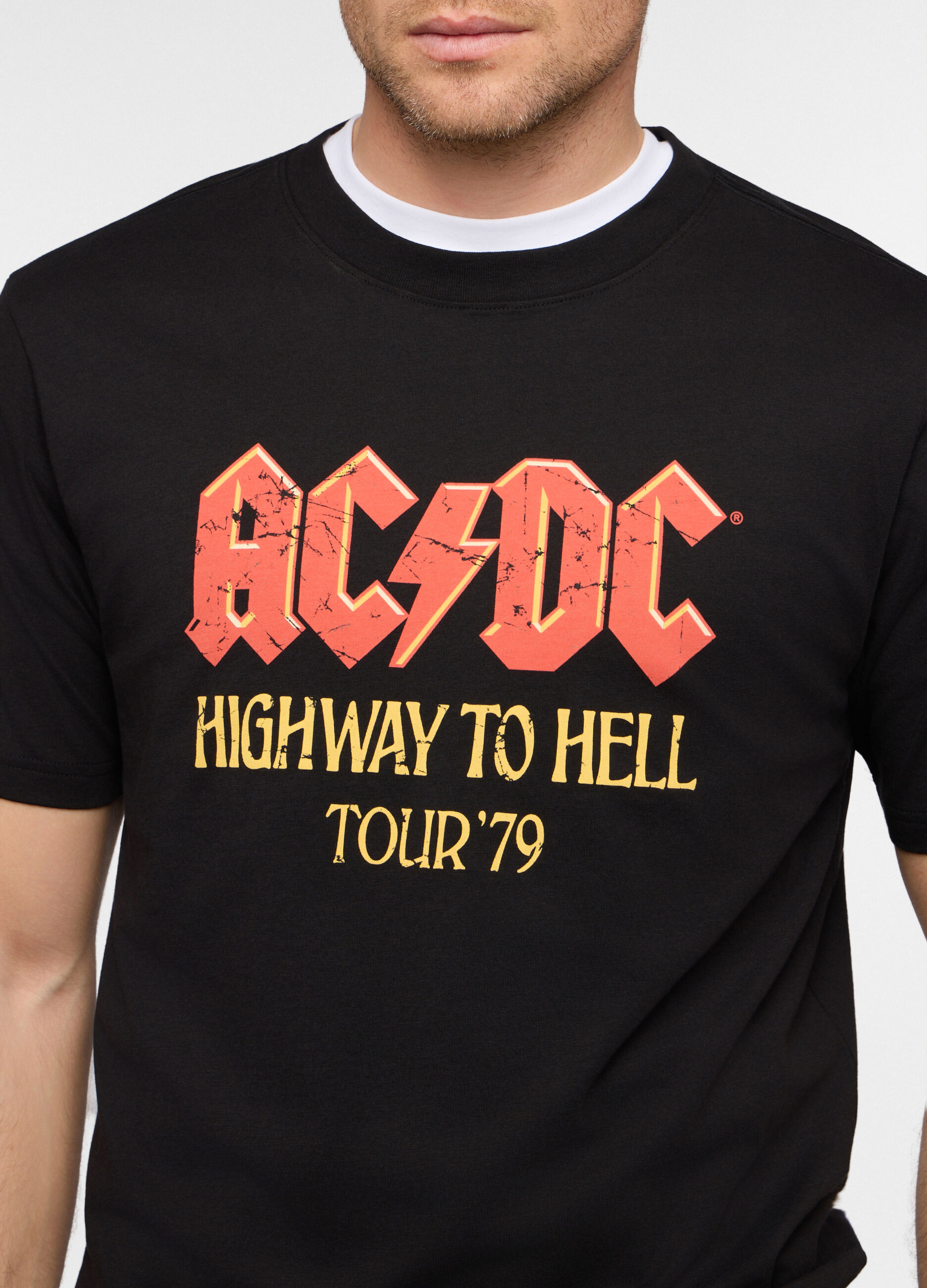 T-shirt girocollo con stampa AC/DC uomo_2