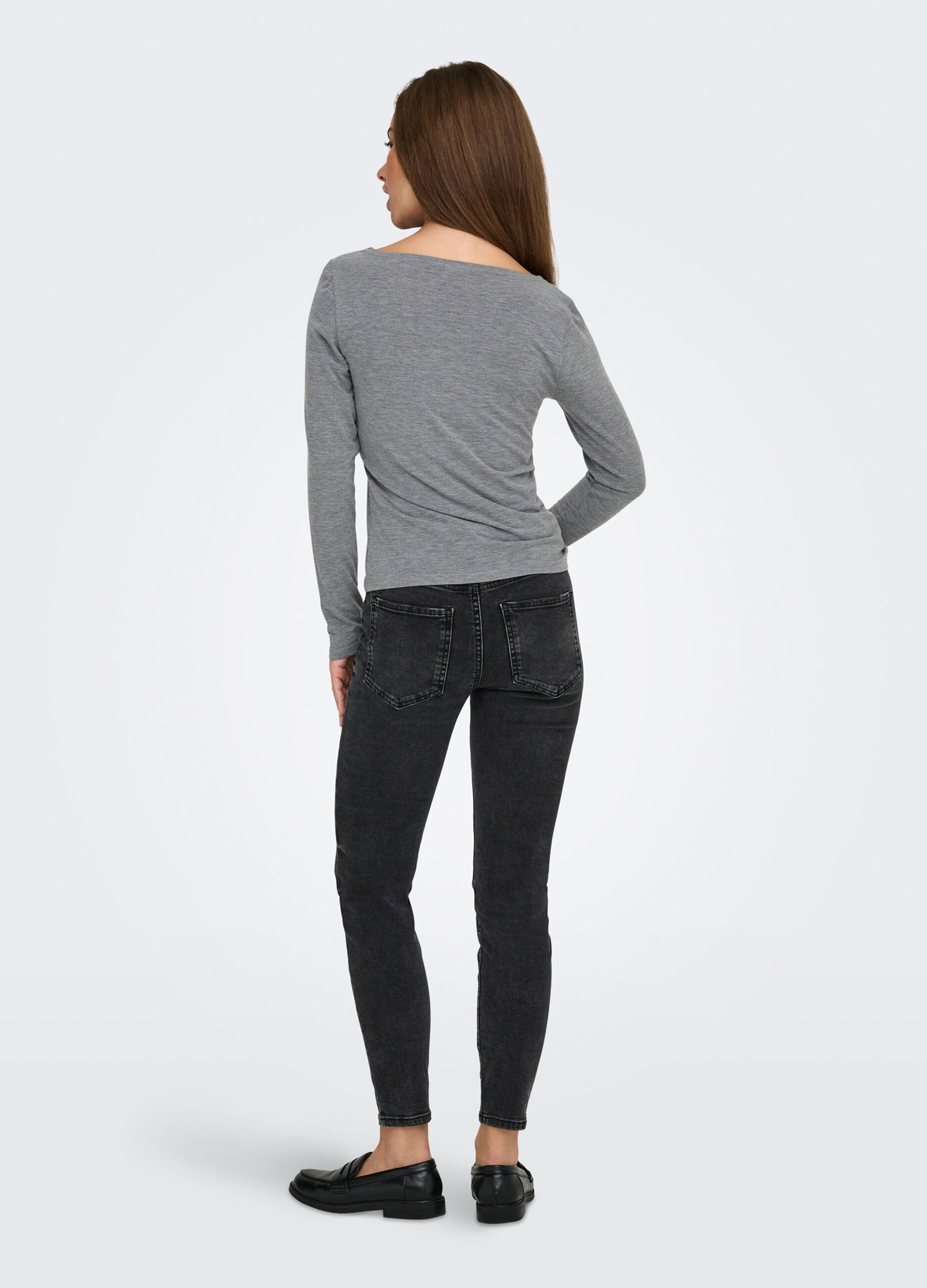 T-shirt con scollo a barchetta donna_1