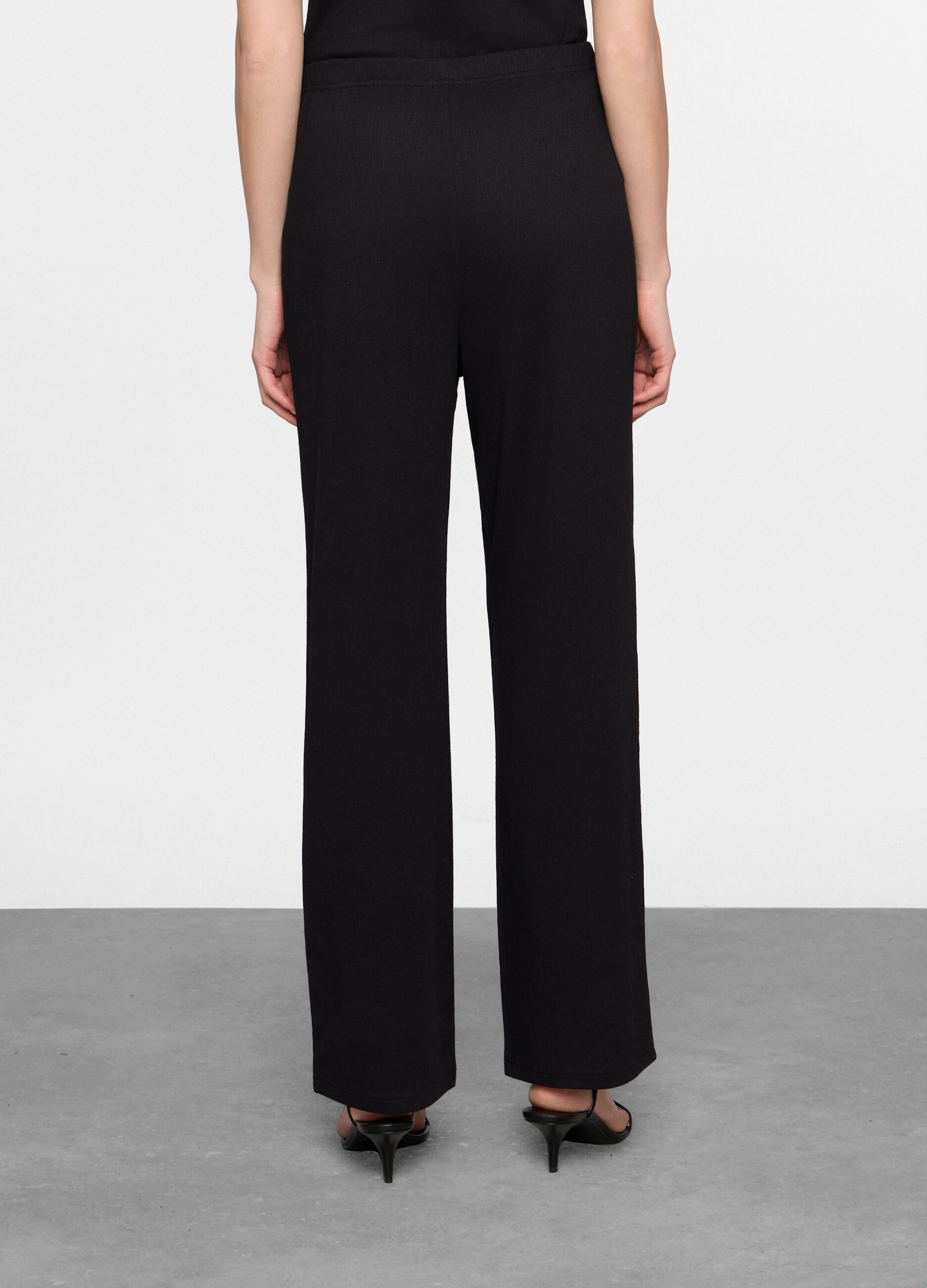 Pantaloni crinkle relaxed fit in maglia stretch donna_1