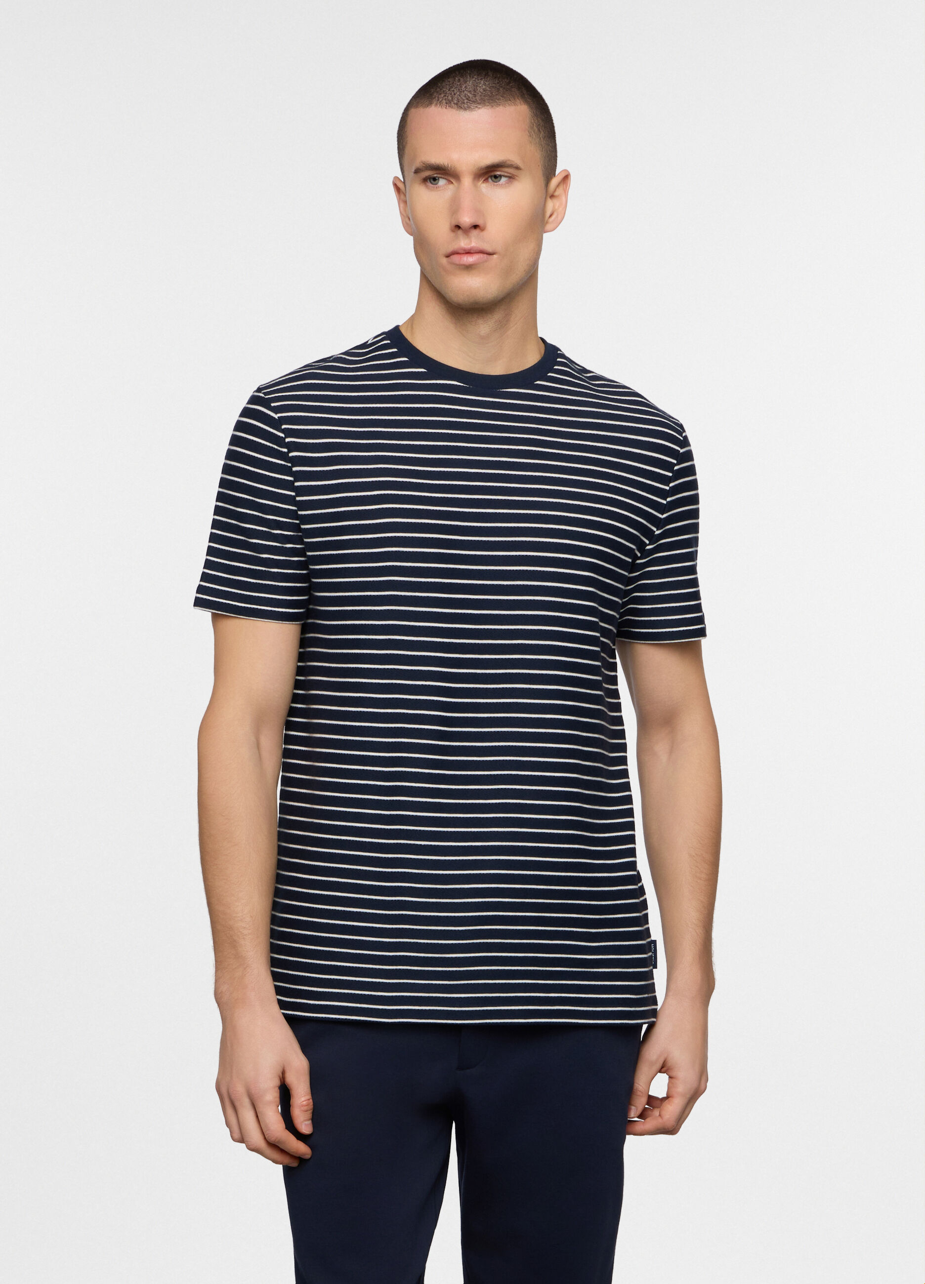 T-shirt in cotone a righe uomo_0