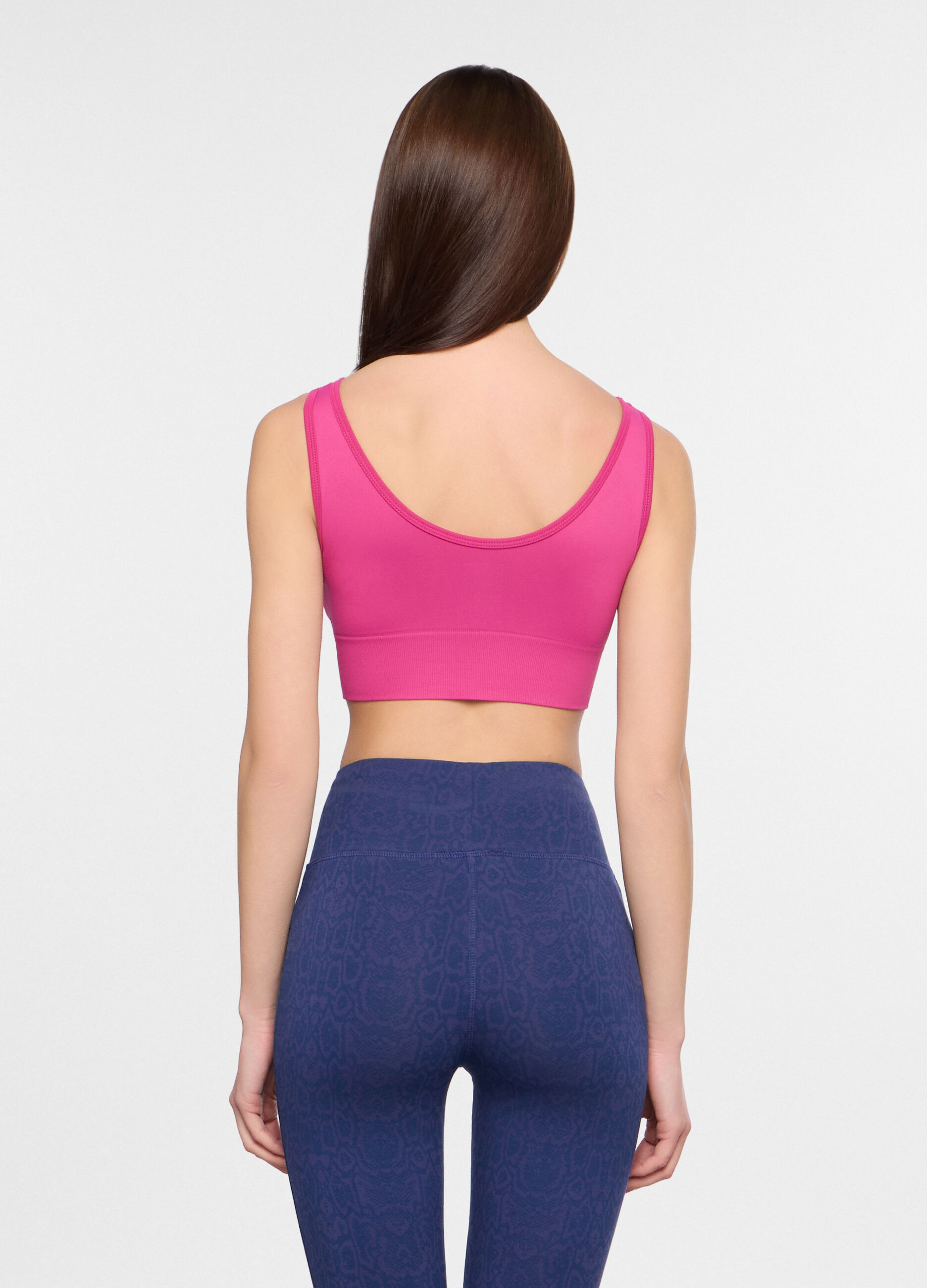 Top fitted stretch con scollo a V donna_1