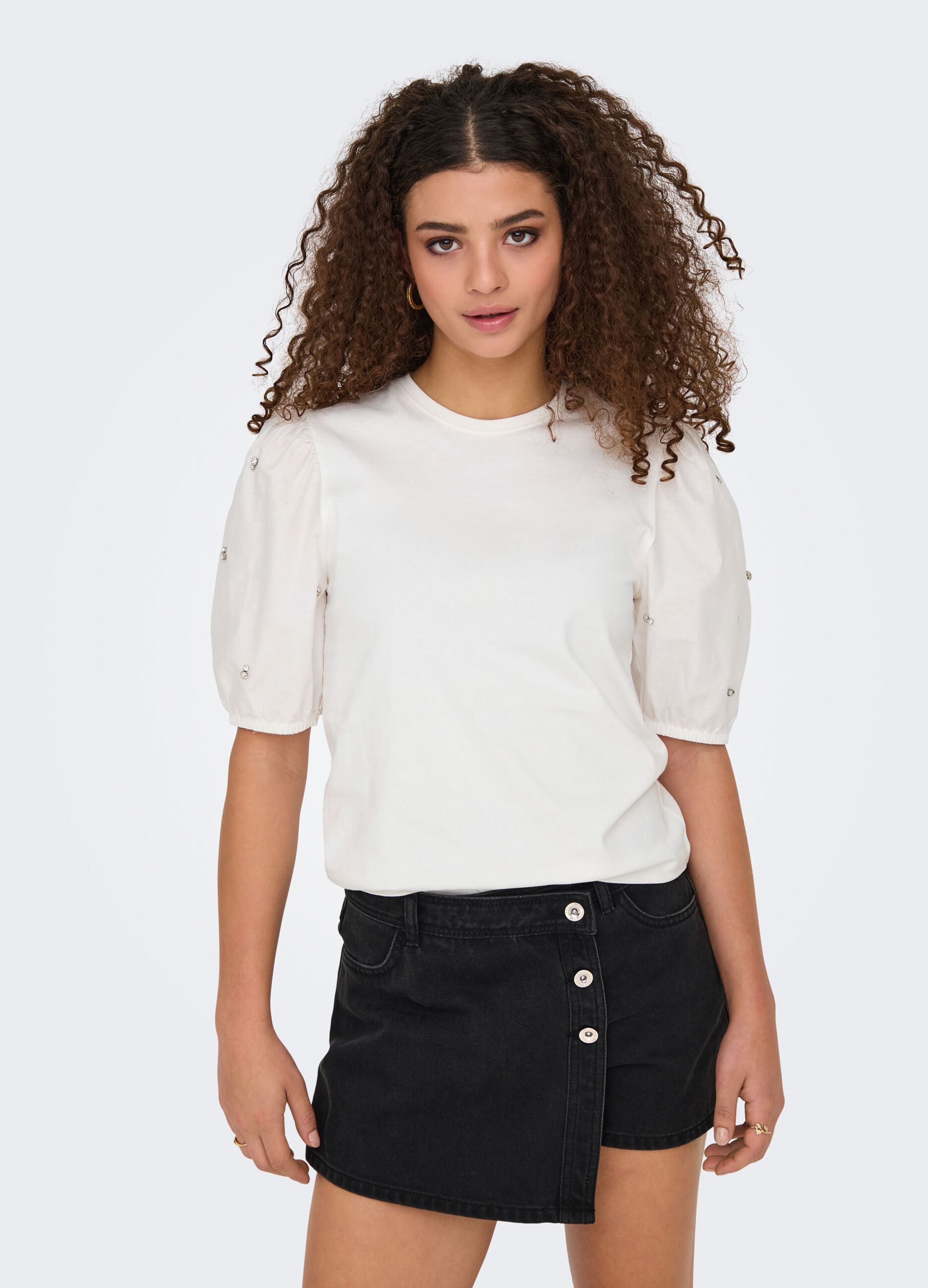 T-shirt con maniche voluminose _3