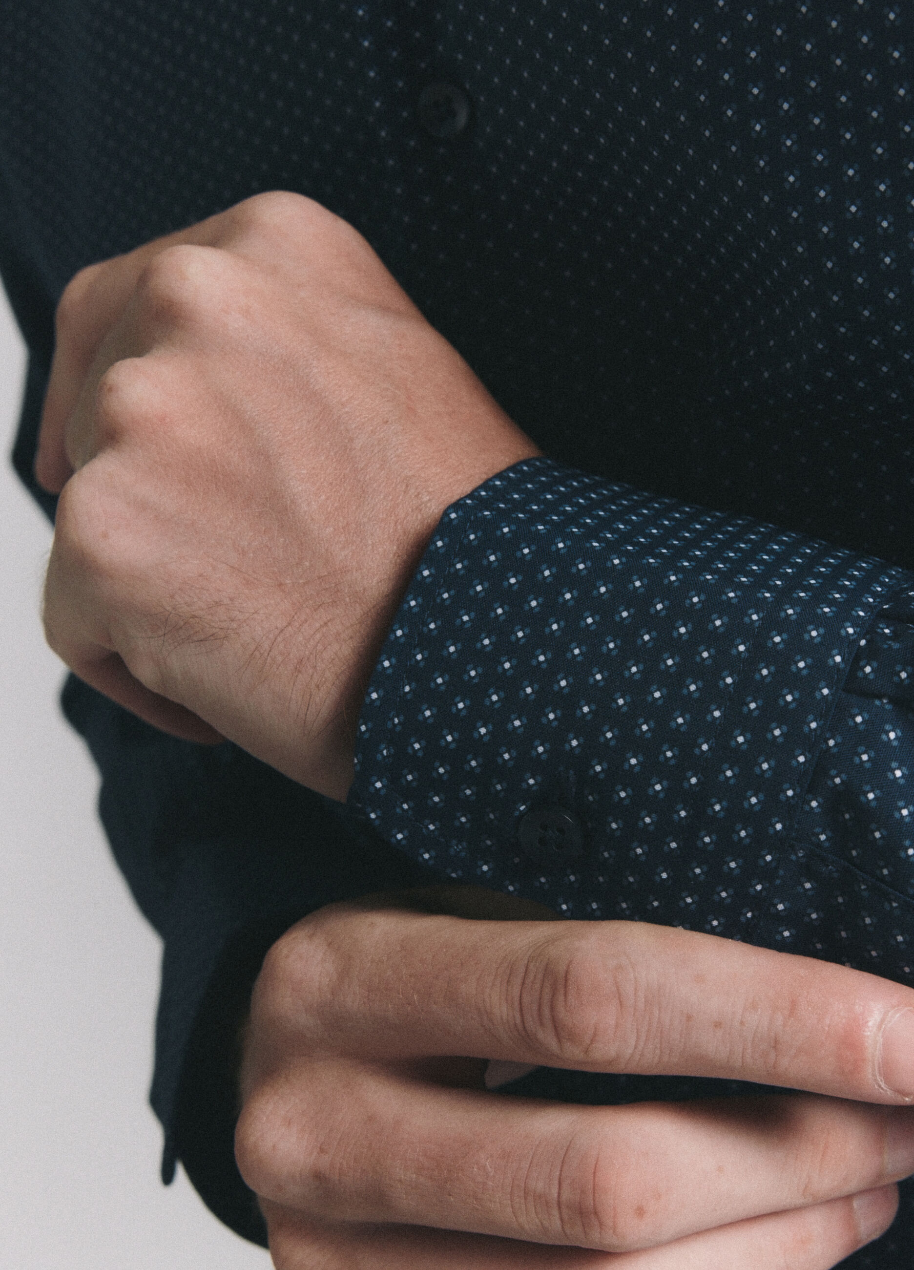 Camicia regular fit a fantasia uomo_5