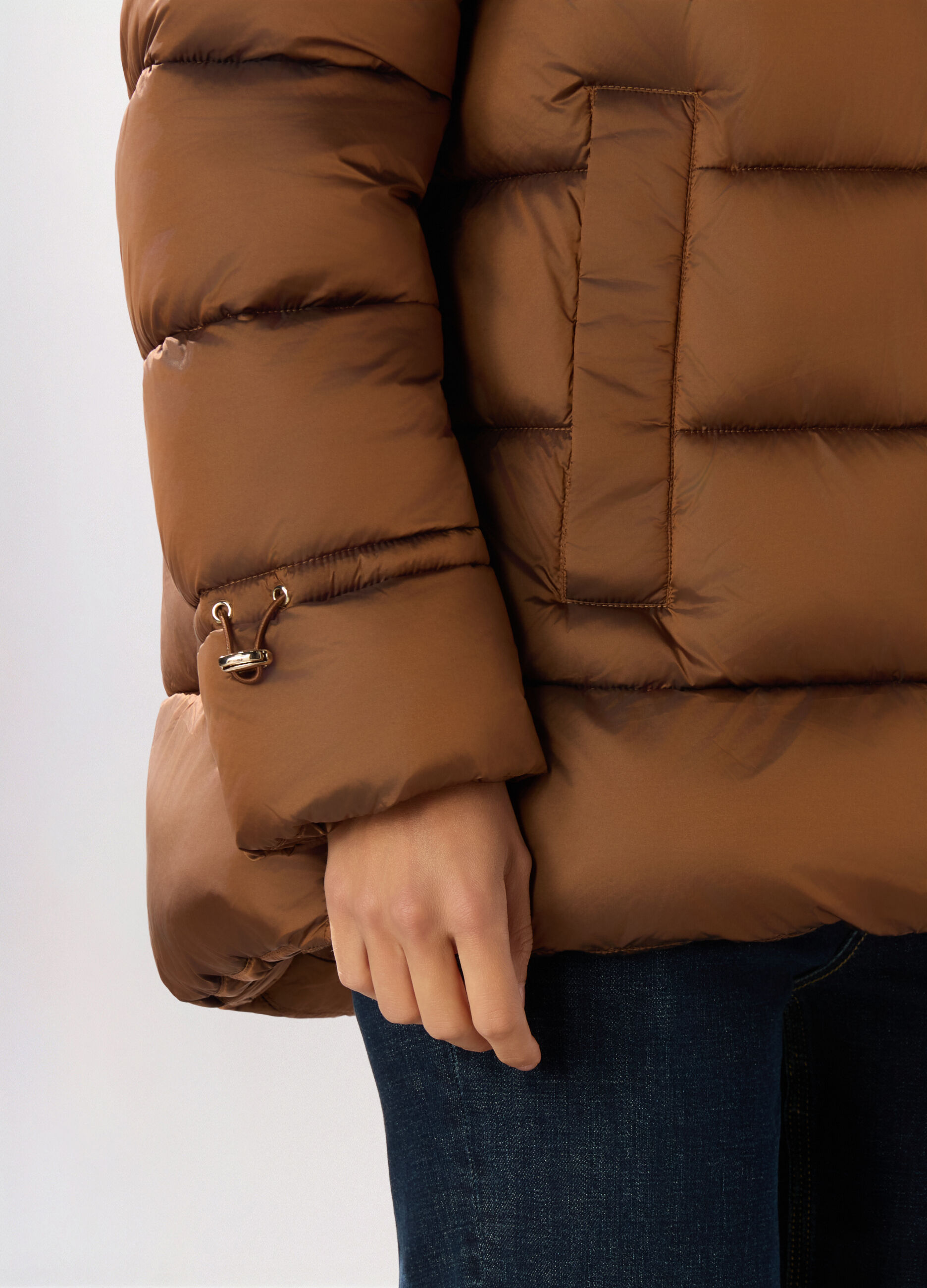 Giubbotto imbottito a collo alto donna_2