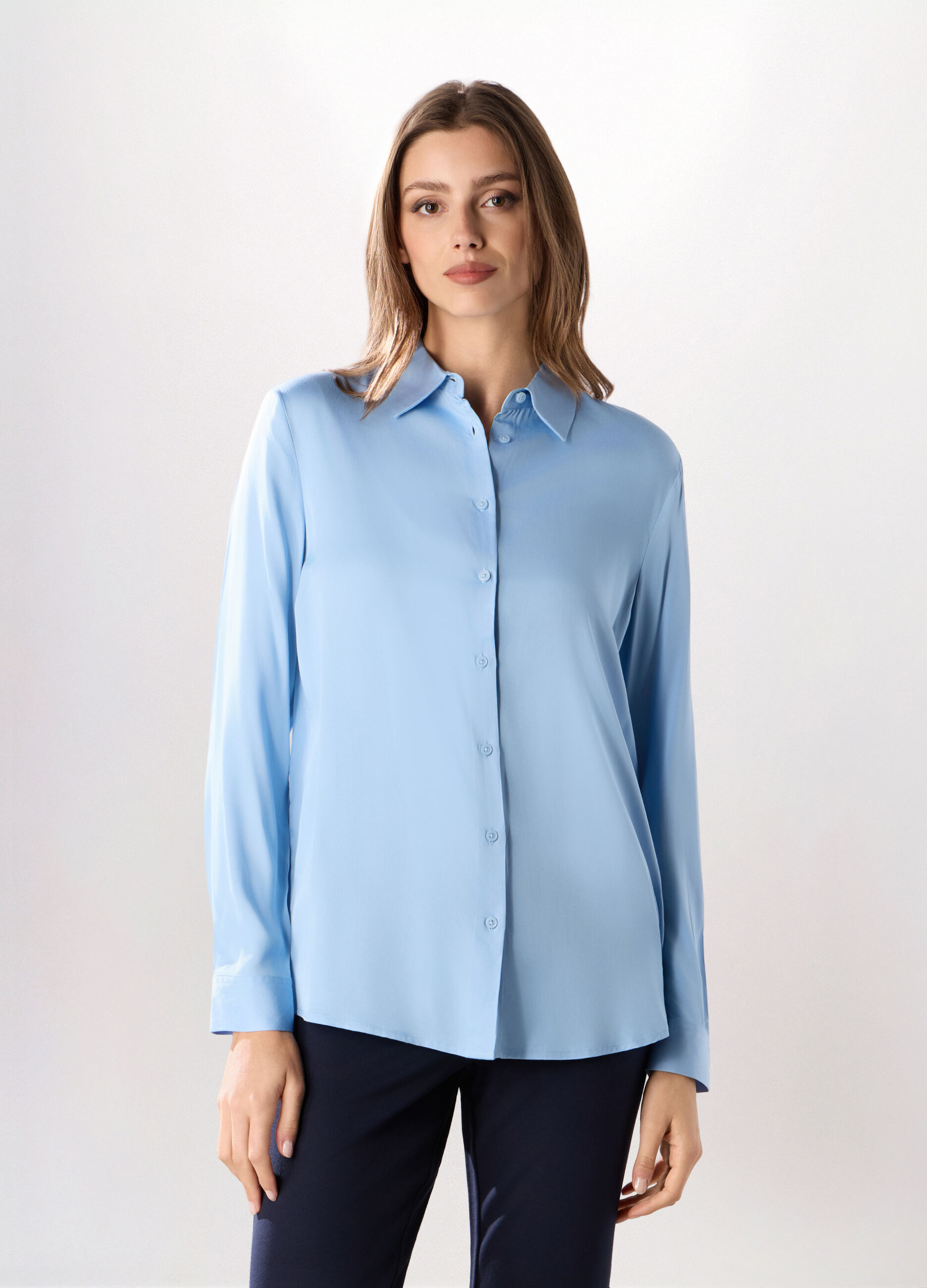 Camicia in pura viscosa tinta unita donna_0
