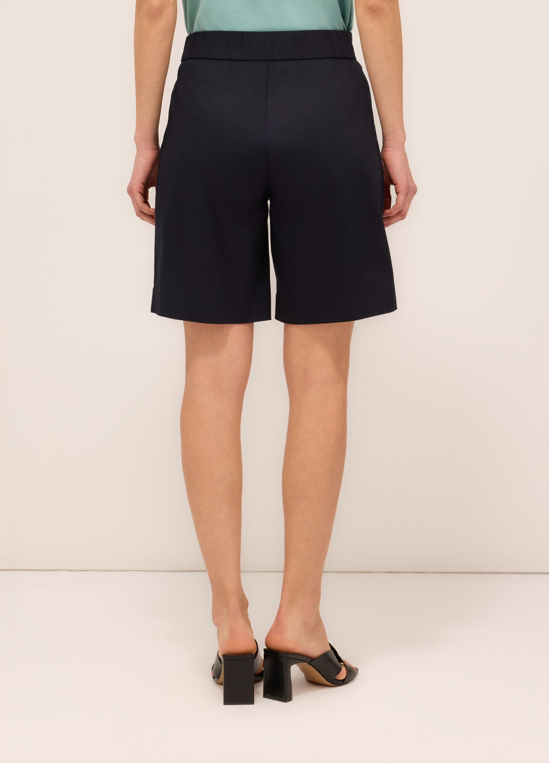 Shorts in raso di cotone stretch donna_1