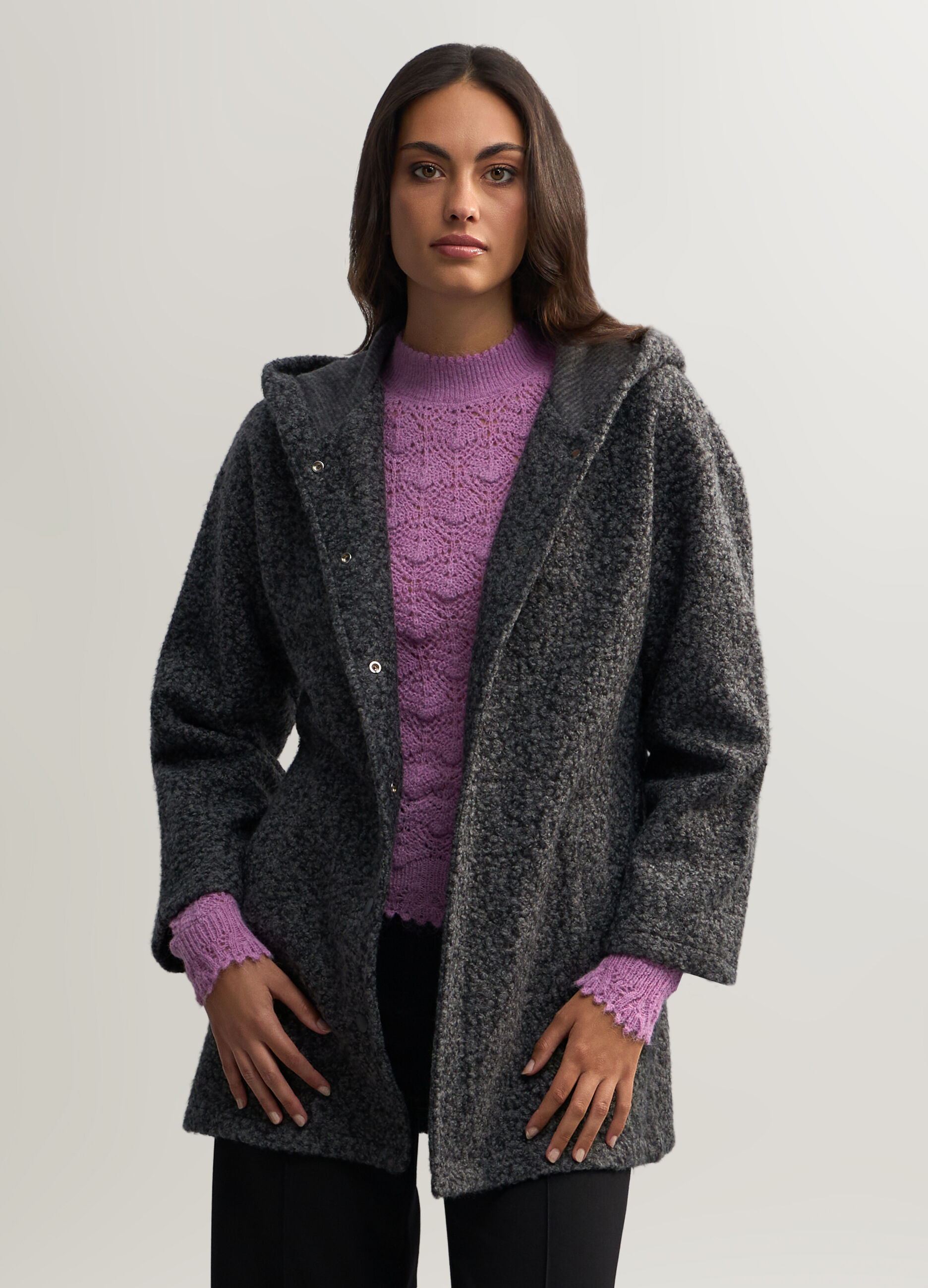 Giacca boucl&eacute; con cappuccio donna_0
