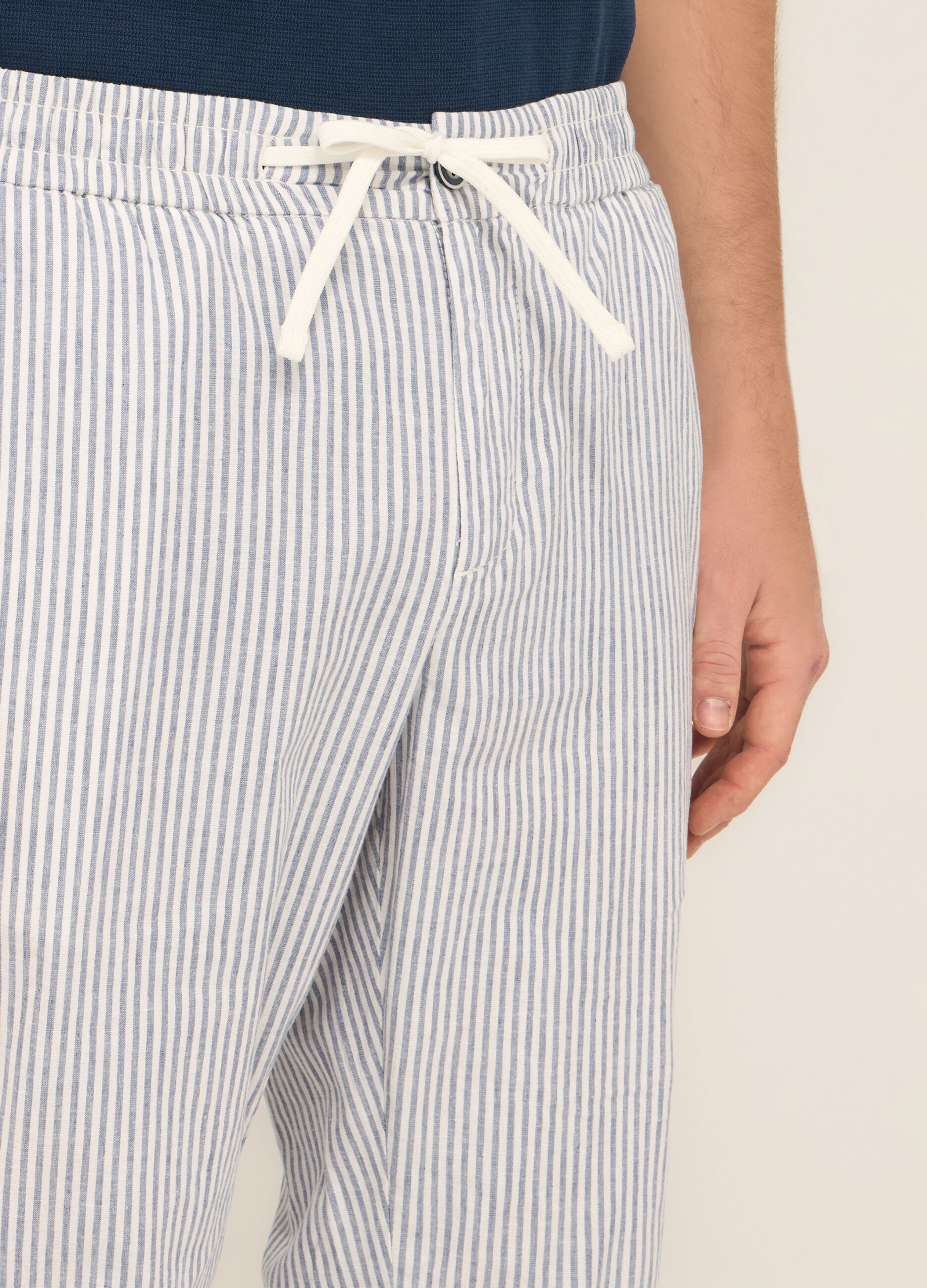 Pantaloni chino in cotone e lino stretch uomo_2
