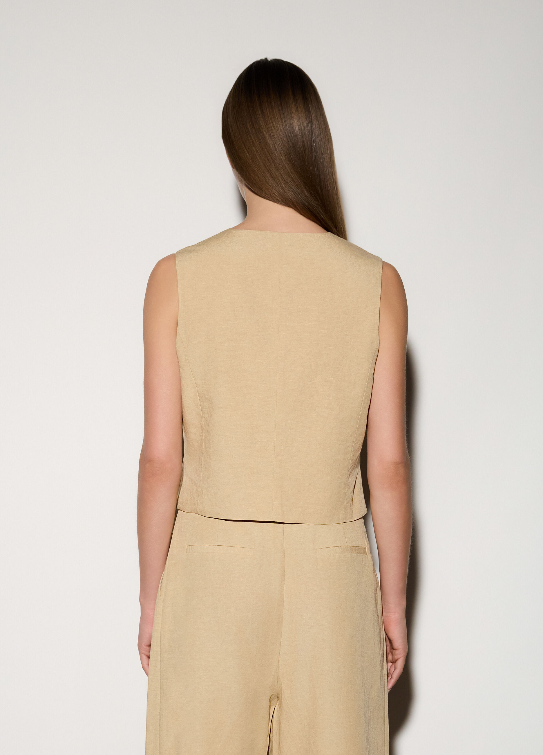 Gilet con scollo a V misto lino donna_2