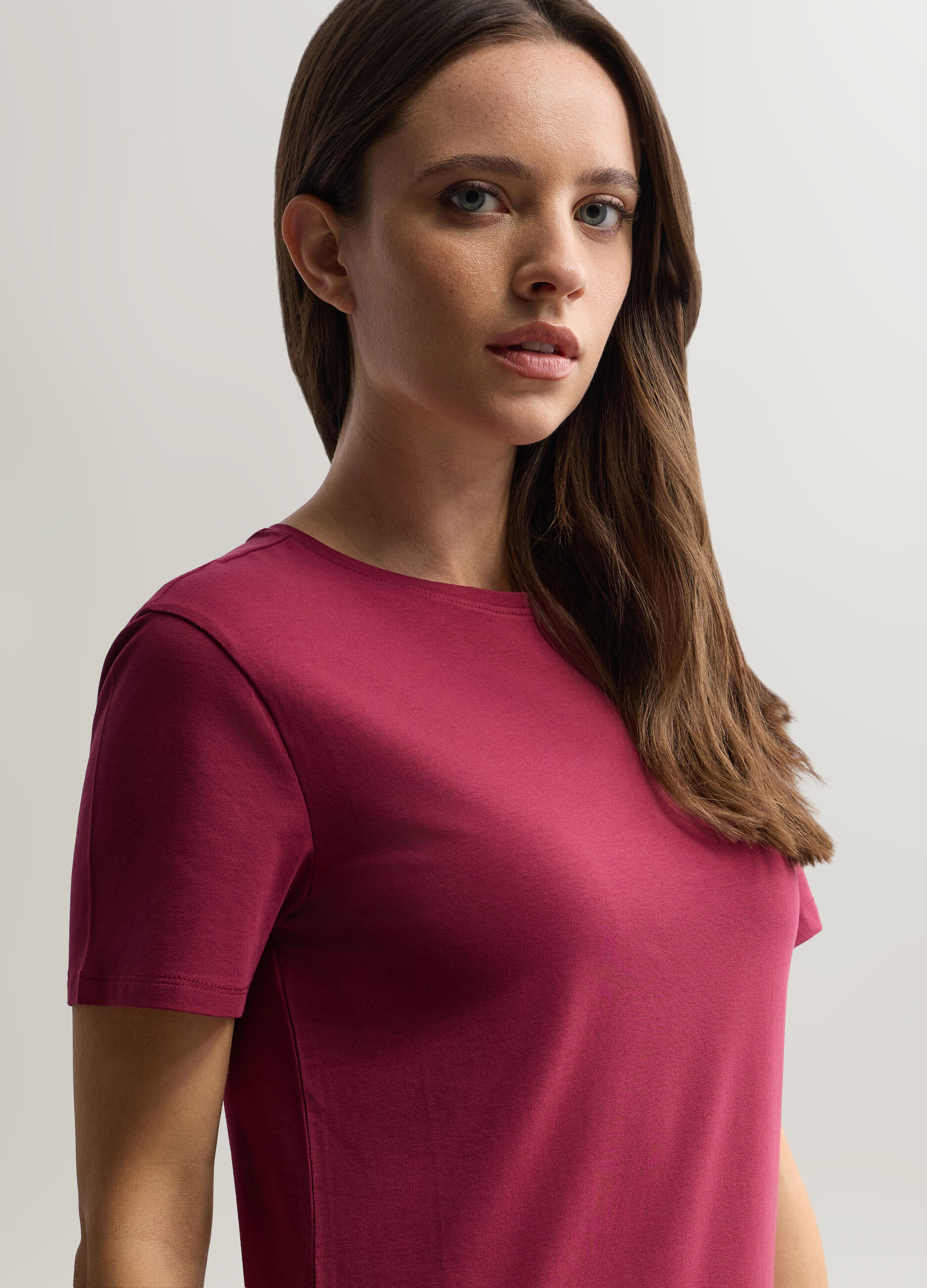 T-shirt girocollo stretch donna_2