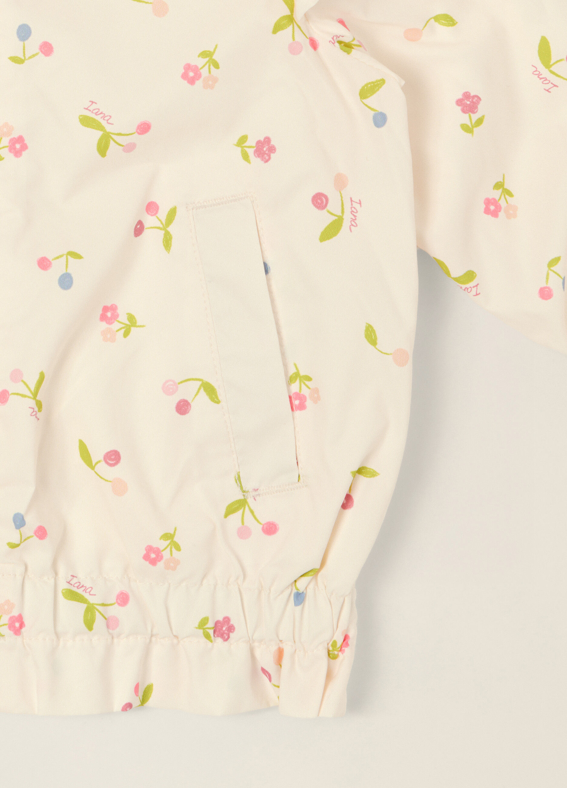 Giacca bianca leggera con fantasia floreale_2