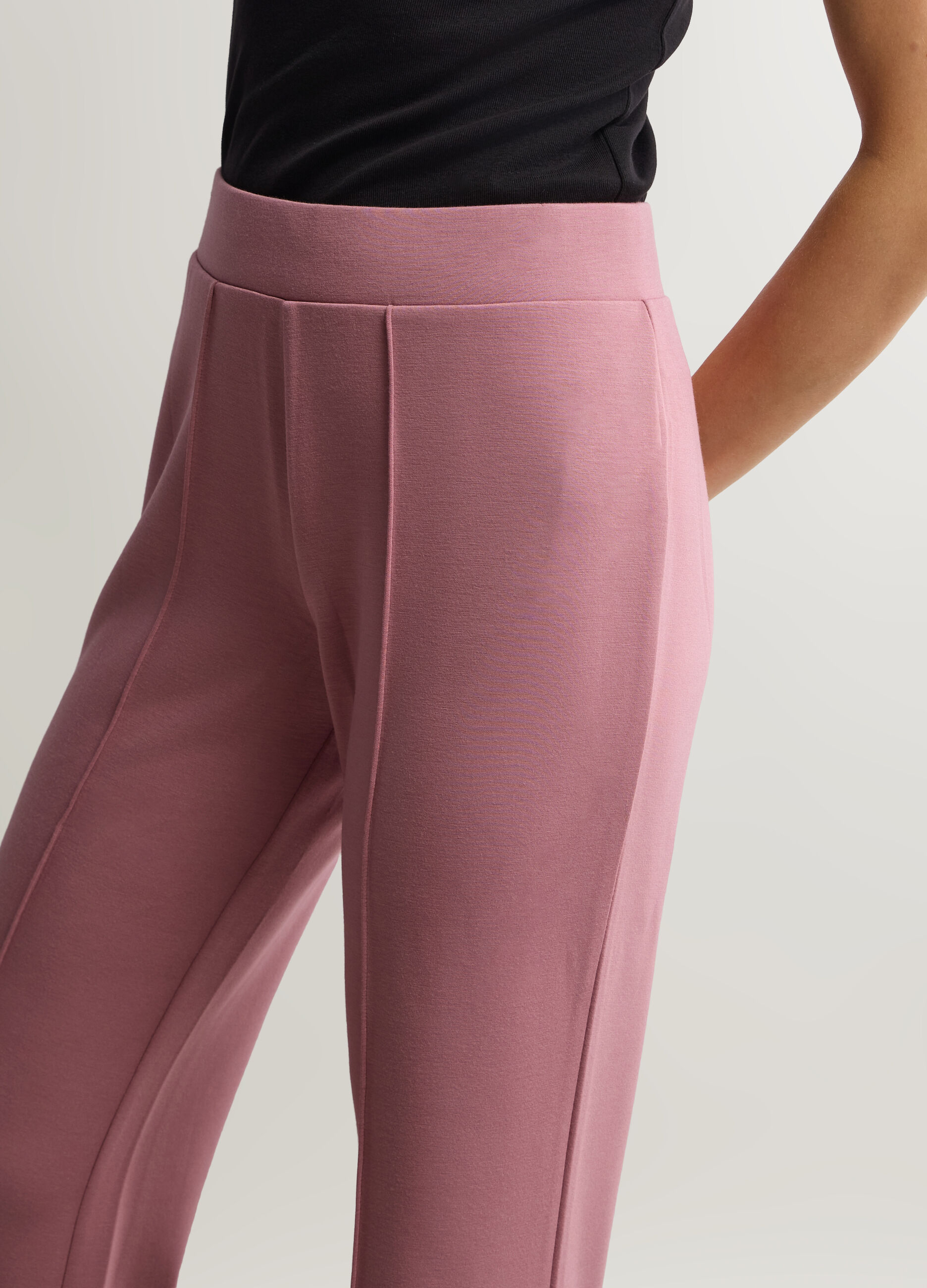 Pantaloni Flare Fit in interlock stretch donna_3
