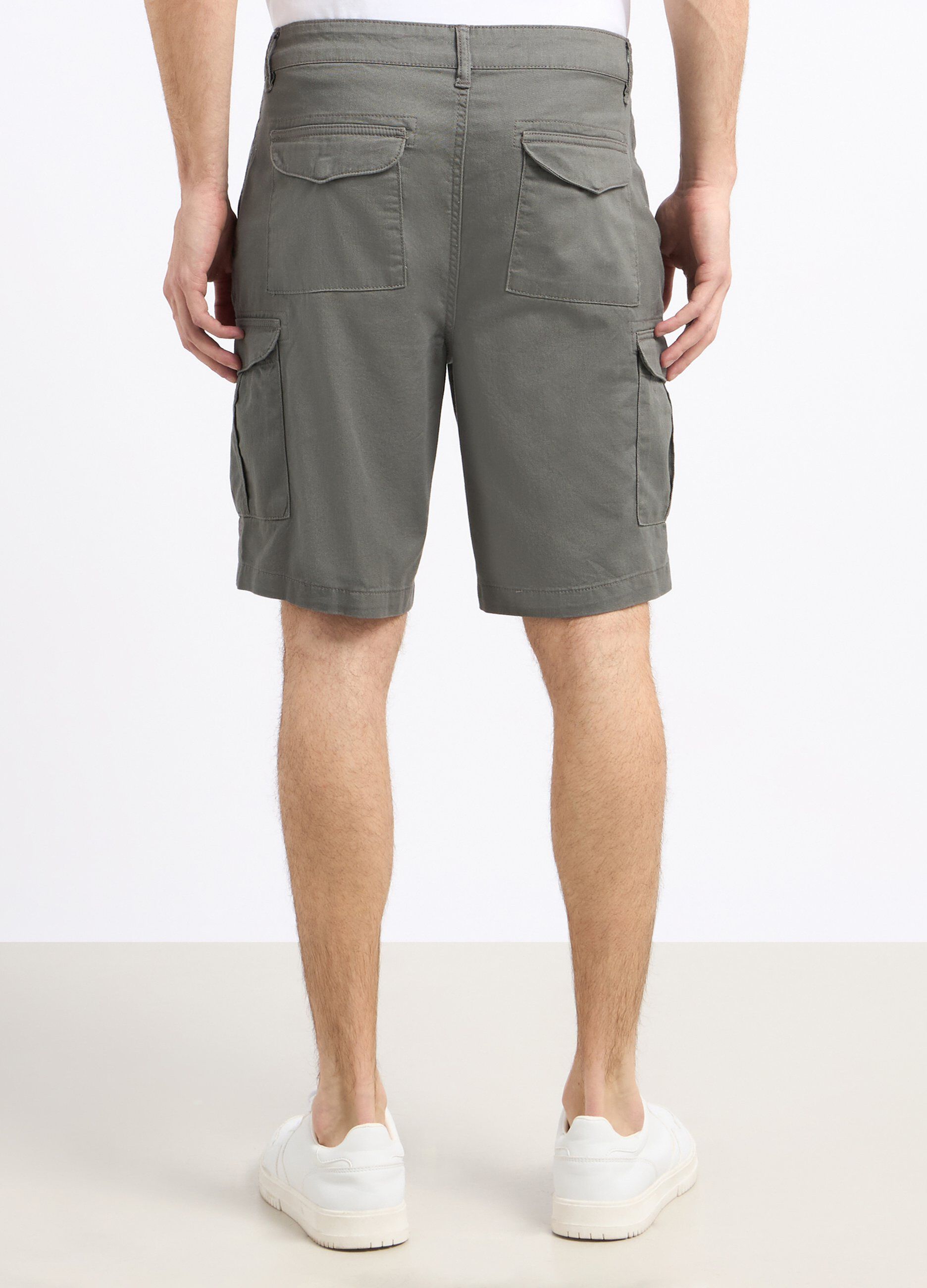 Shorts cargo in puro cotone uomo_1