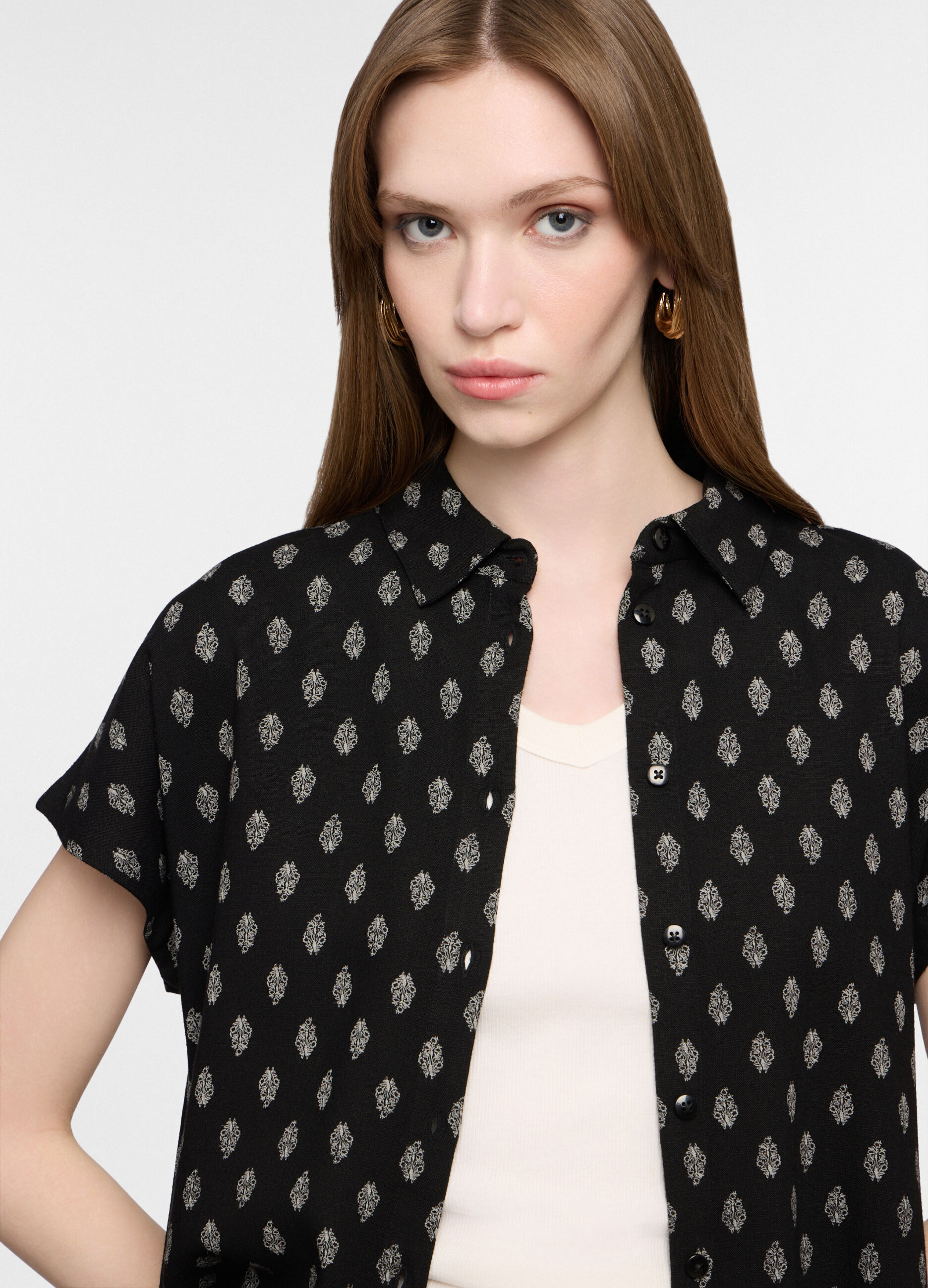 Camicia con colletto classico fit over in misto lino donna_2