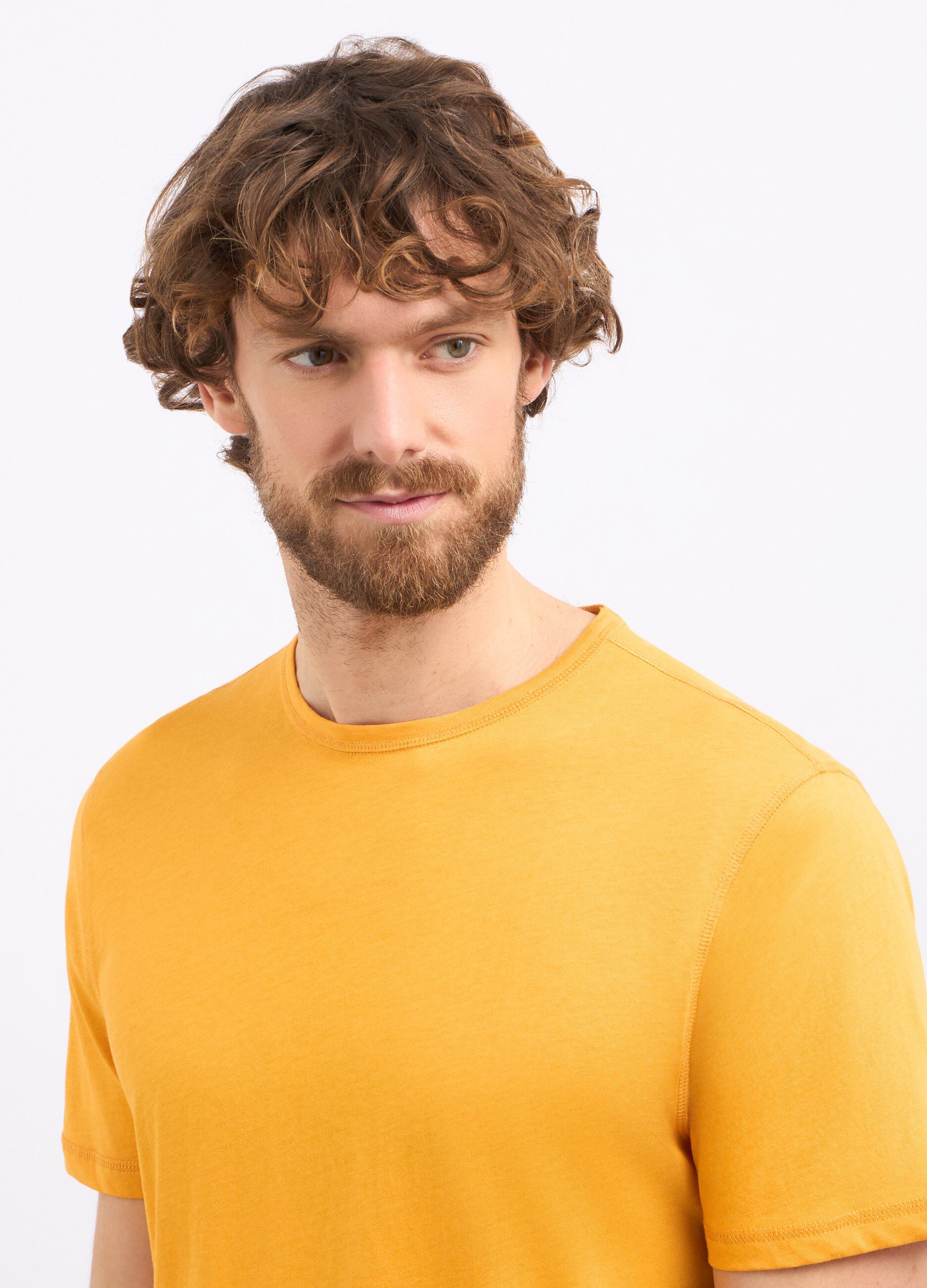 T-shirt a girocollo in puro cotone uomo_2
