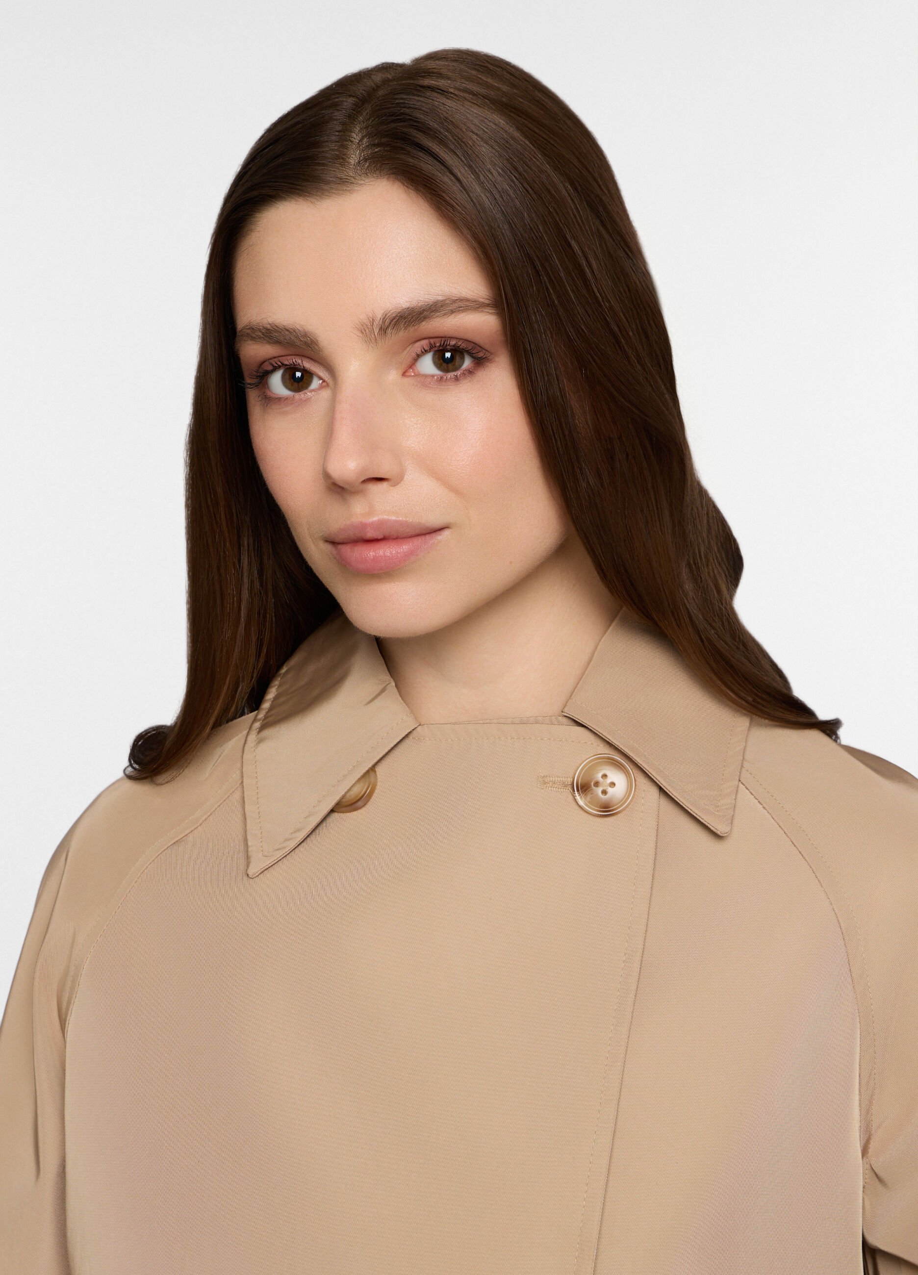 Trench doppiopetto con collo revers donna_2