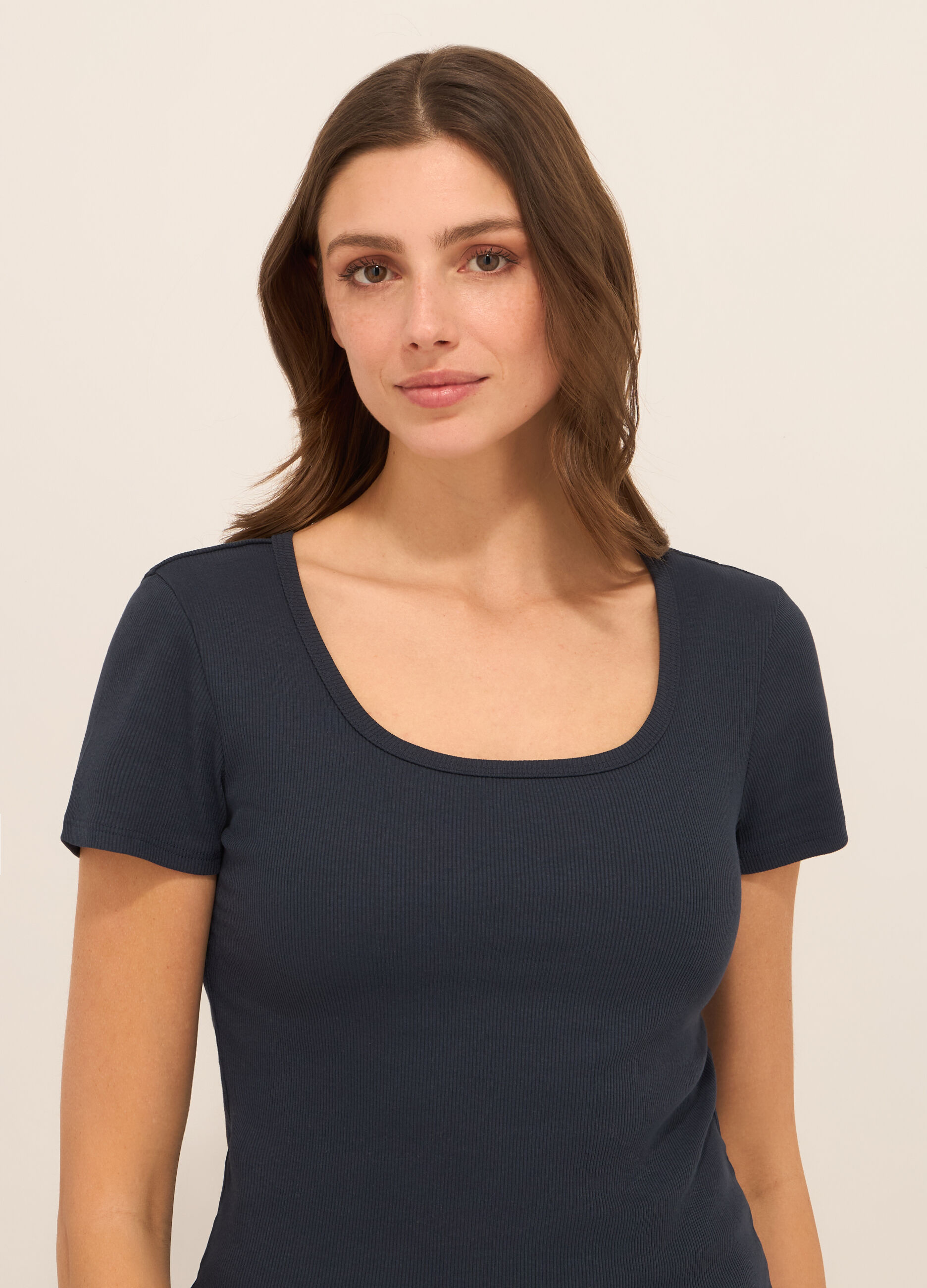 T-shirt in costina donna_2